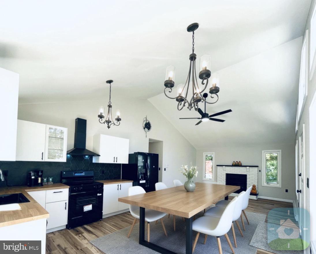 POCONO COUNTRY PLACE - Residential