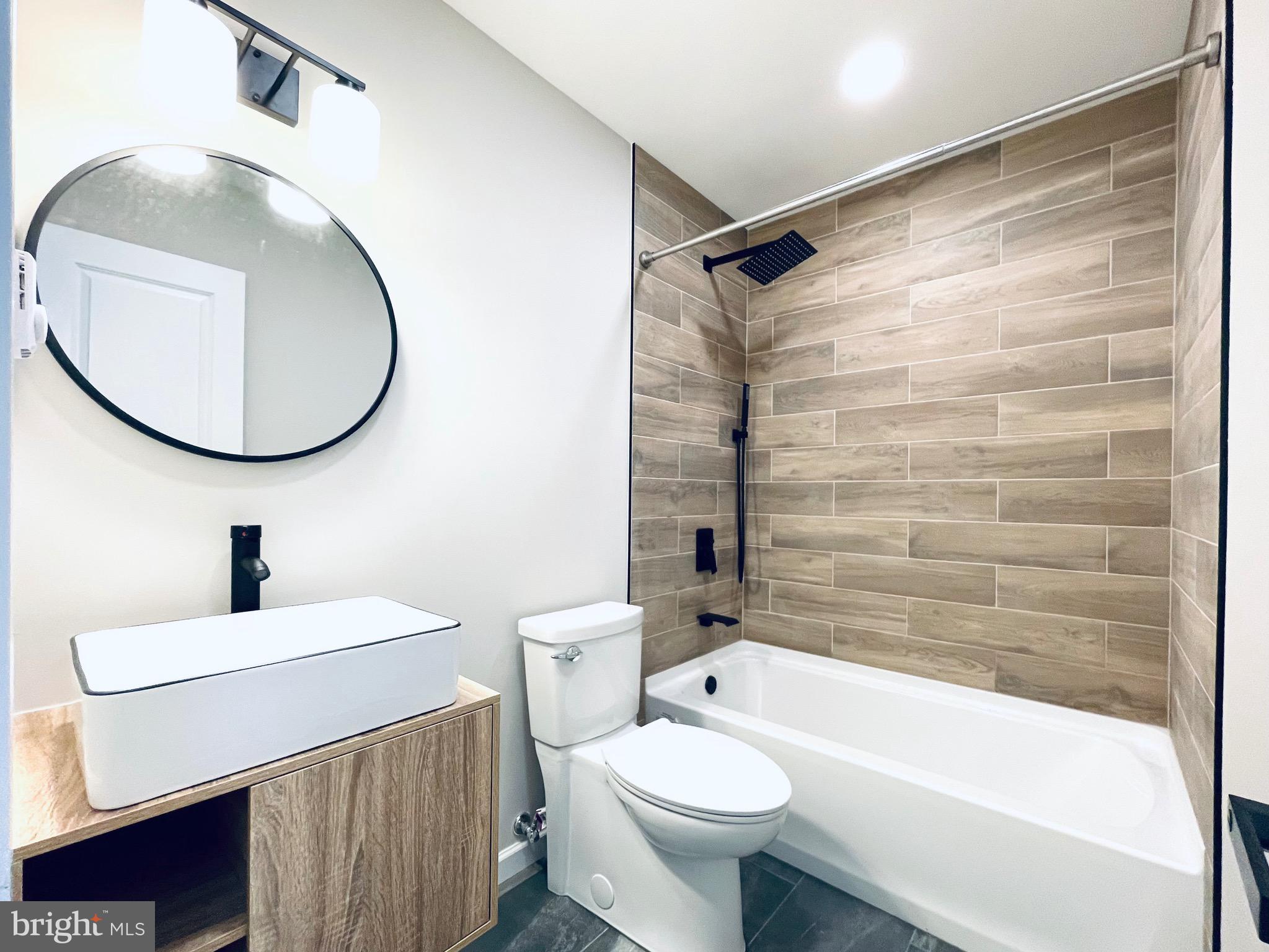 POCONO COUNTRY PLACE - Residential