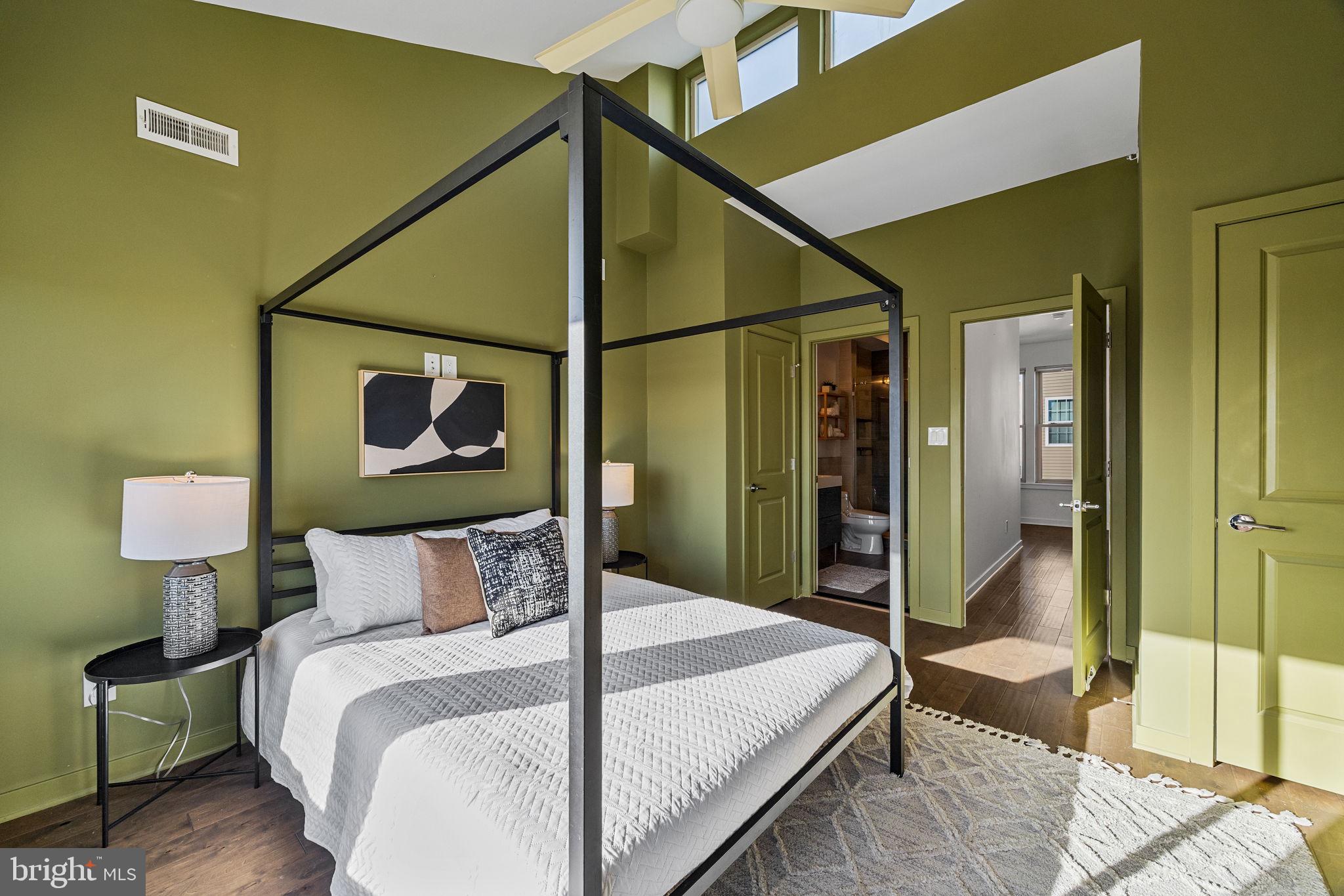 POINT BREEZE - Residential