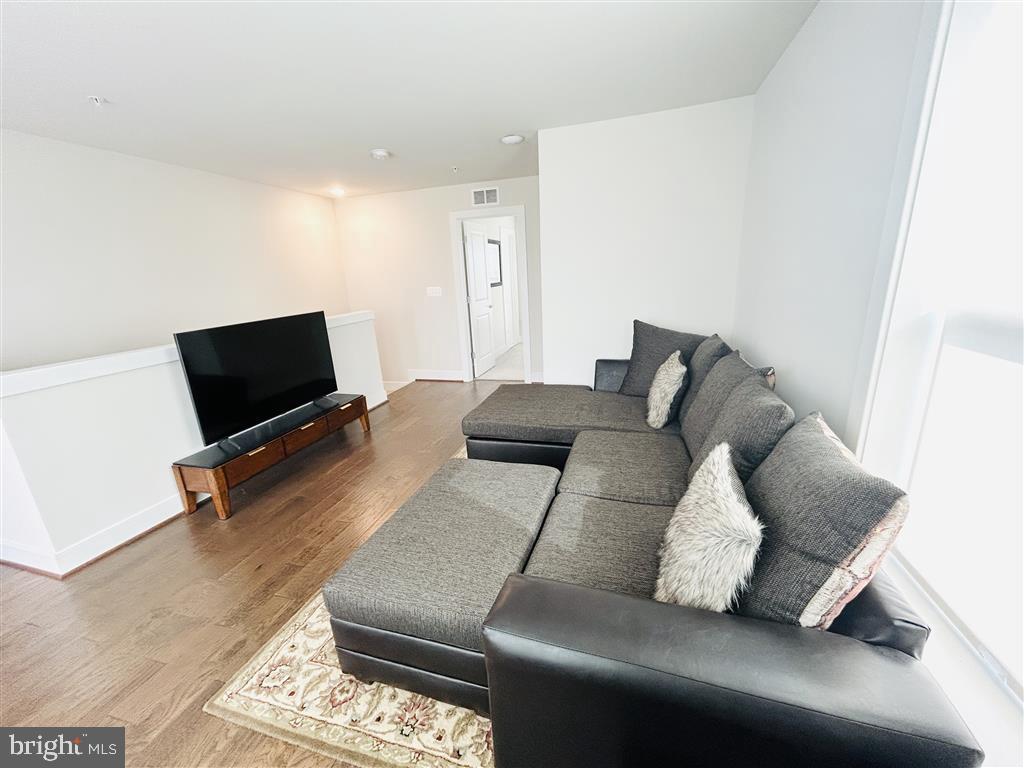 KING FARM - Residential