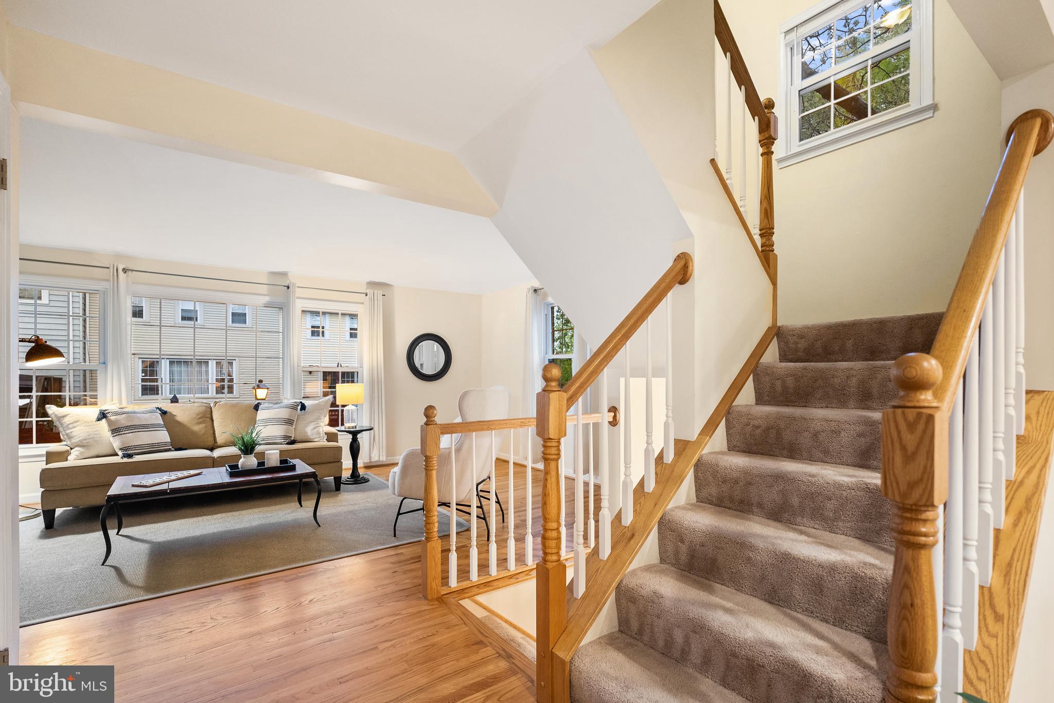 GREENWICH HILL - Residential