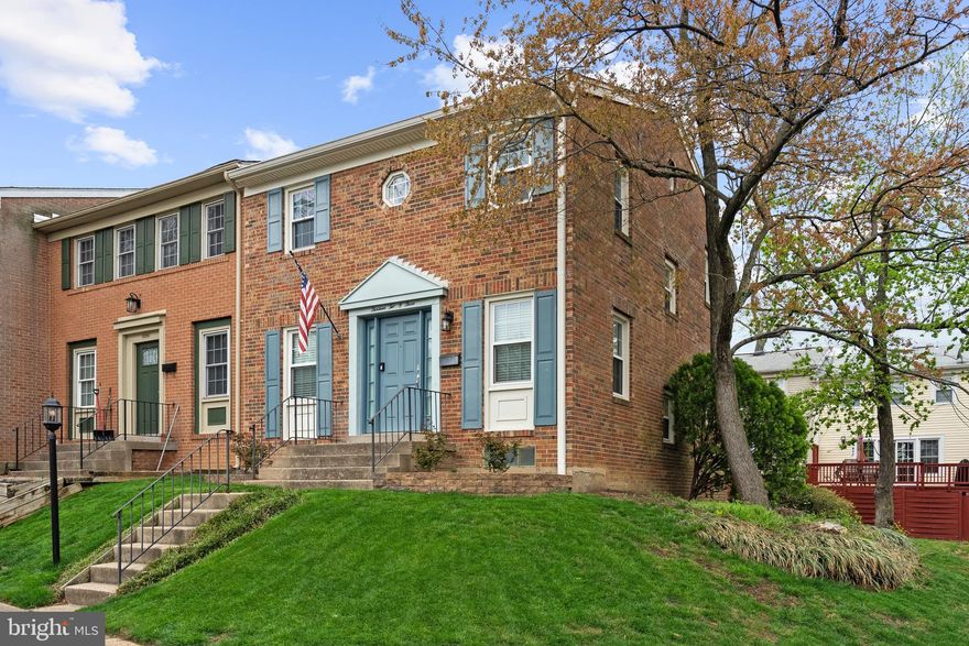 This spacious & bright end-unit townhome in the desirable Greenwich Hill community is only 1.5 miles from Historic Occoquan and convenient to so much more! Impeccably maintained and featuring two brand new bathrooms, a remodeled kitchen, gleaming hardwood floors, and spacious bedrooms…this home is ready for you to move right in and enjoy! You will love the large living spaces and bedrooms and, with windows on all 3 sides, you’ll enjoy natural light all day long. Abundant storage includes large closets and a spacious kitchen pantry. The fenced back yard is a welcome home for your furry friends and a great place to entertain. Greenwich Hill offers a pool, a play area, walking paths, and a basketball court. For your commute, it is moments from 95 and the VRE. Welcome home!