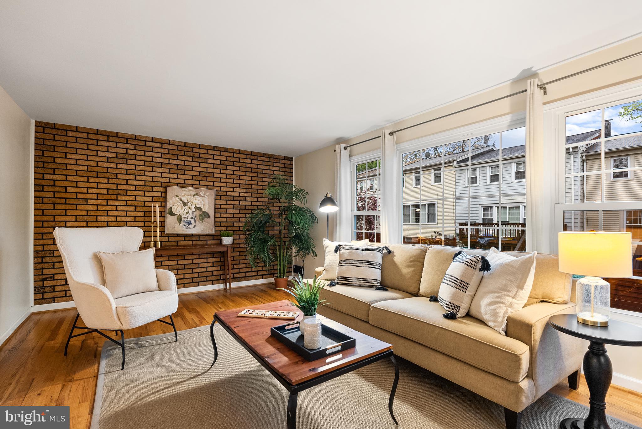 GREENWICH HILL - Residential