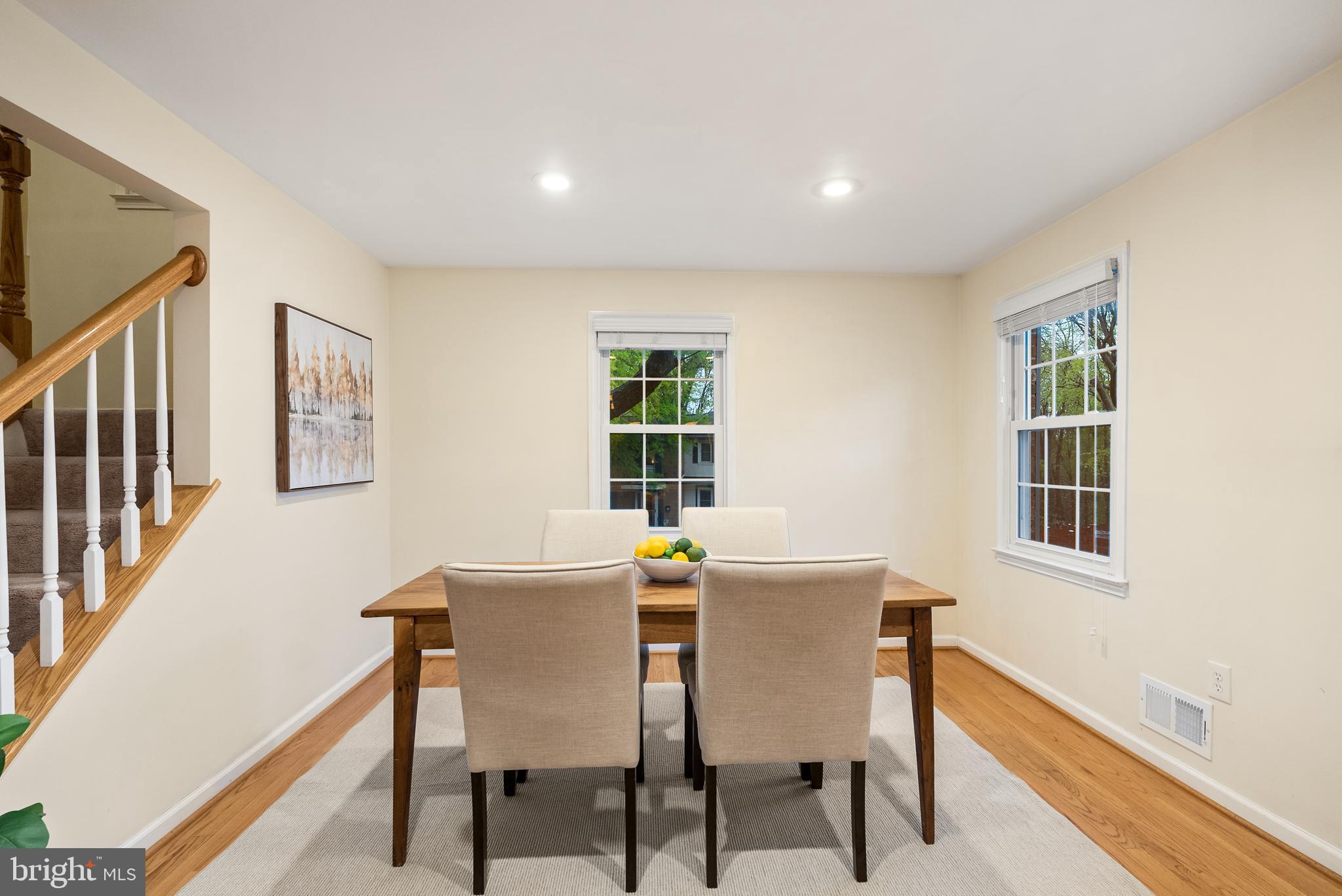 GREENWICH HILL - Residential