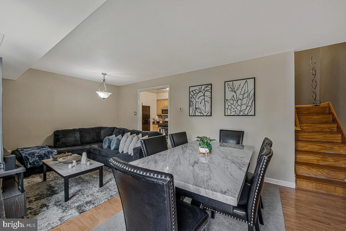 WHISKEY BOTTOM - Residential