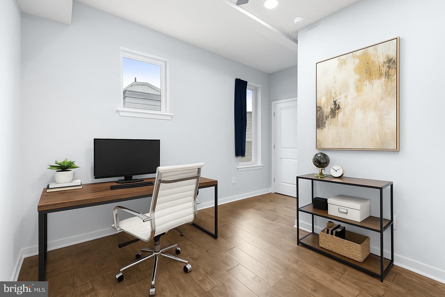 ROXBOROUGH - Residential