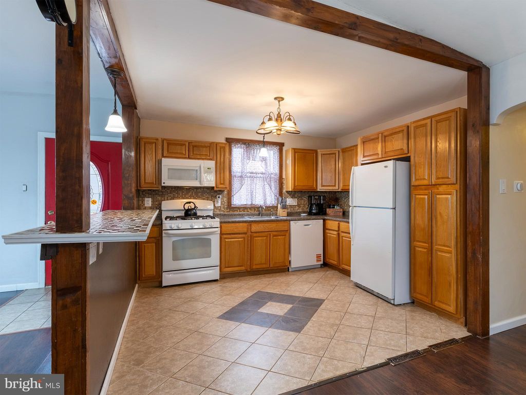 Photo of 7039 Crease Lane, PHILADELPHIA, PA 19128 (MLS # PAPH2570320)