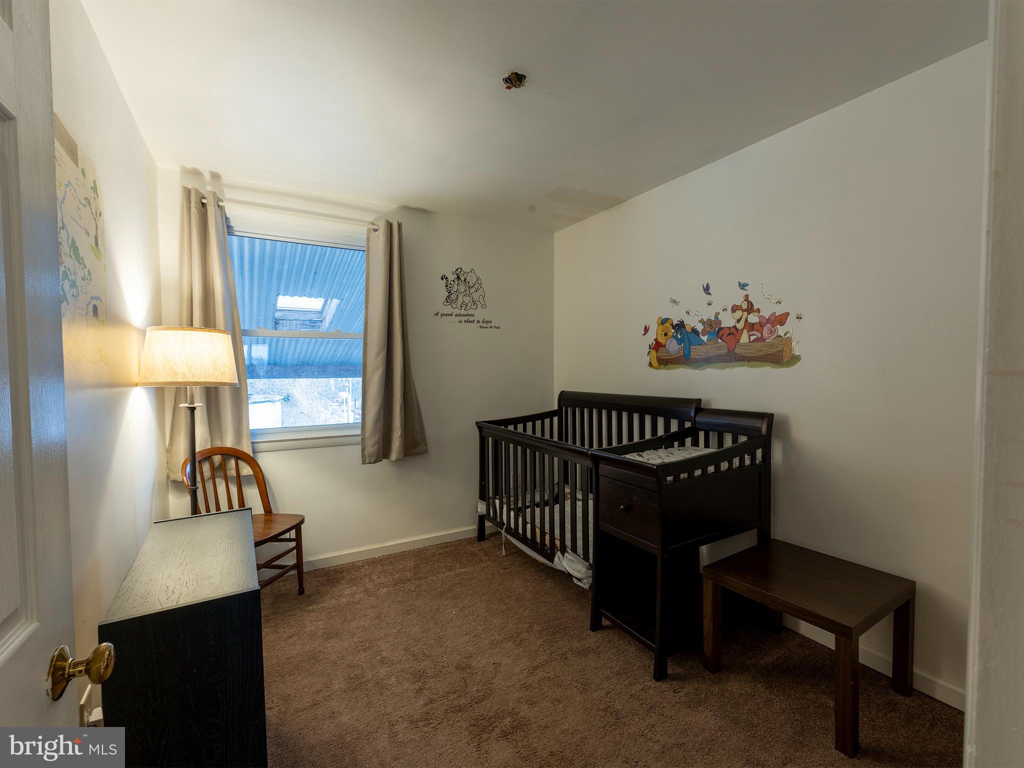 ROXBOROUGH - Residential