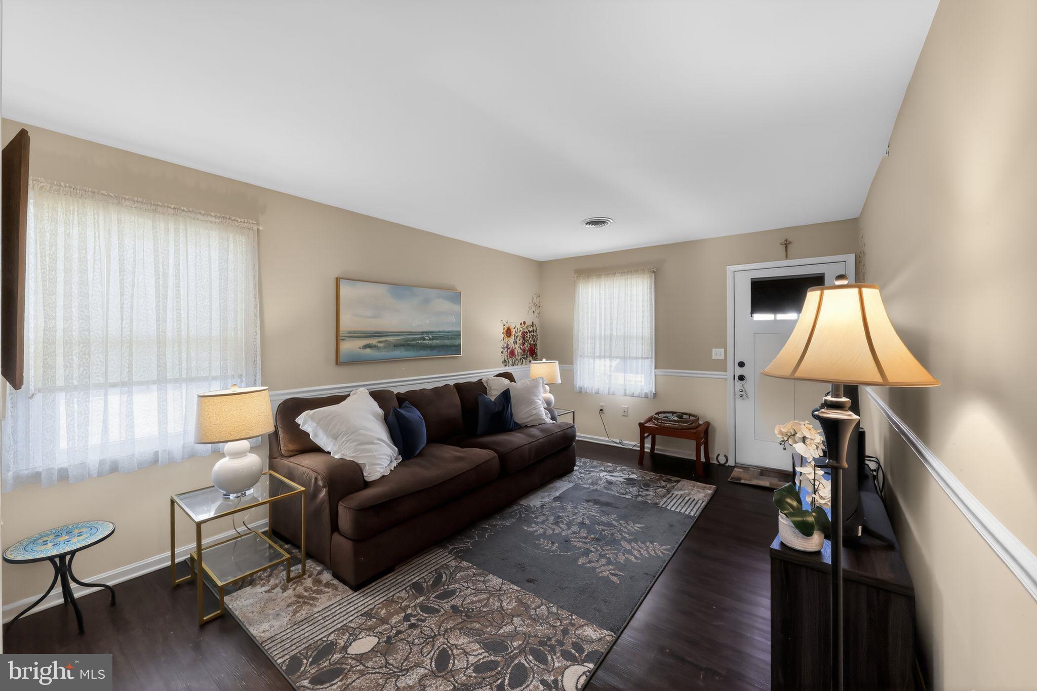 MILLINGTON - Residential