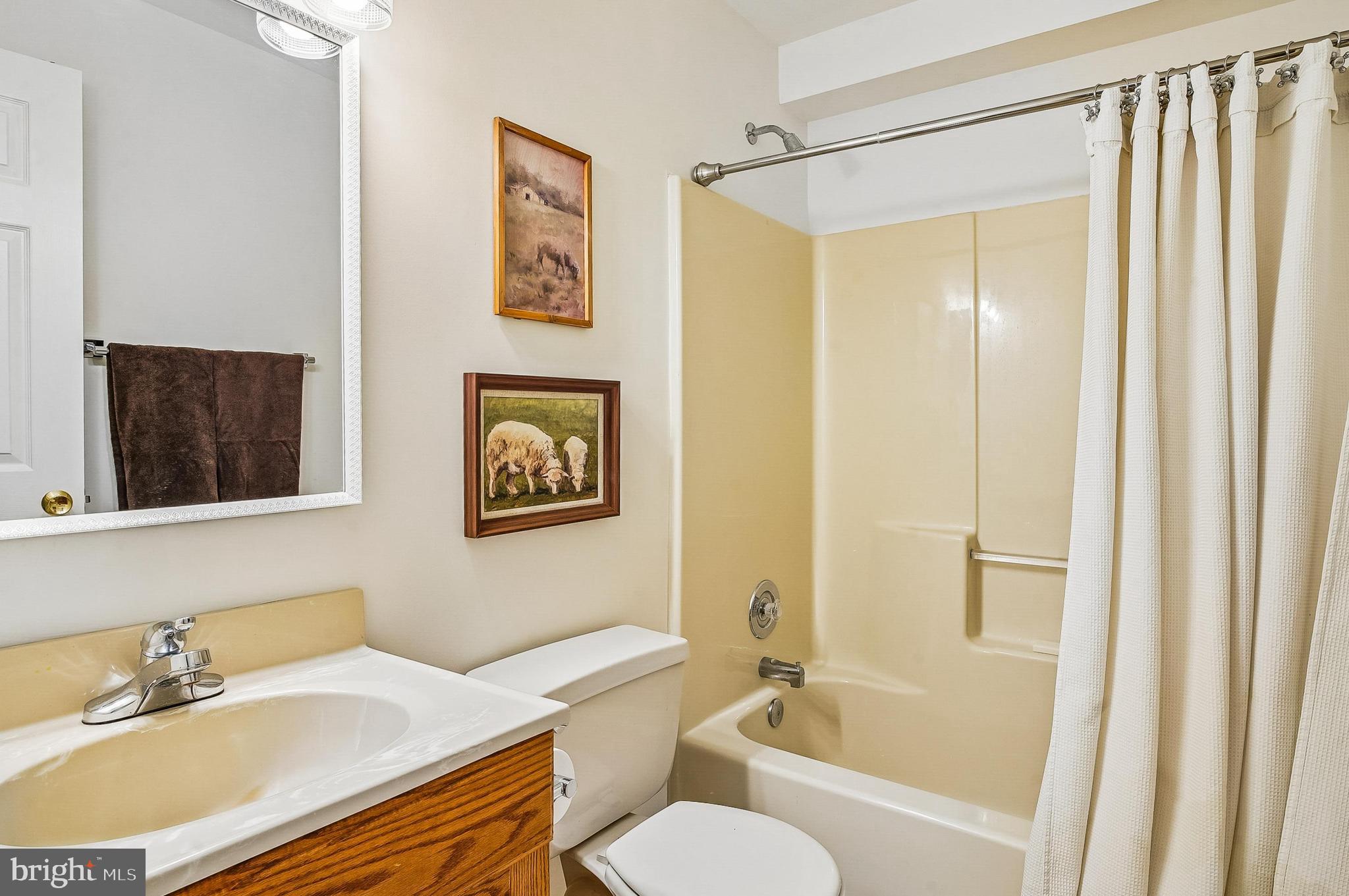 QUINCE VIEW MEADOWS - Residential