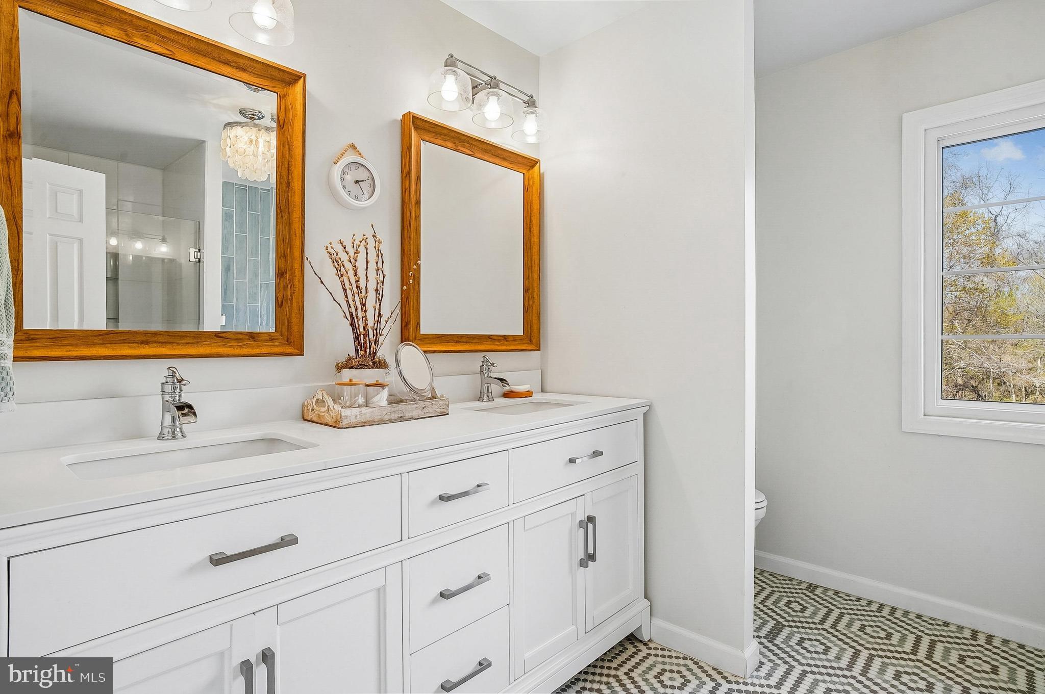 QUINCE VIEW MEADOWS - Residential