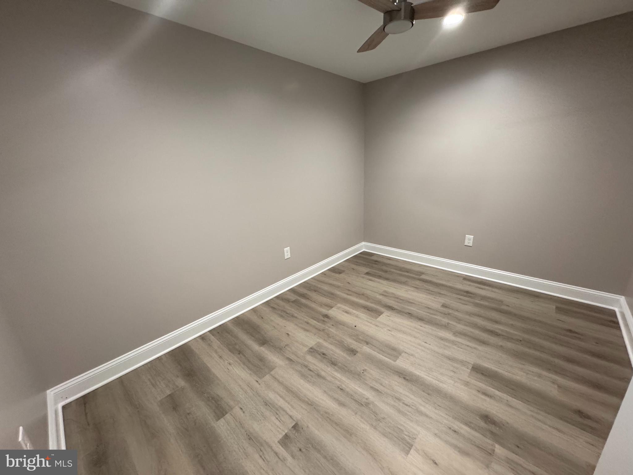 WHISPERING PINES - Residential Lease