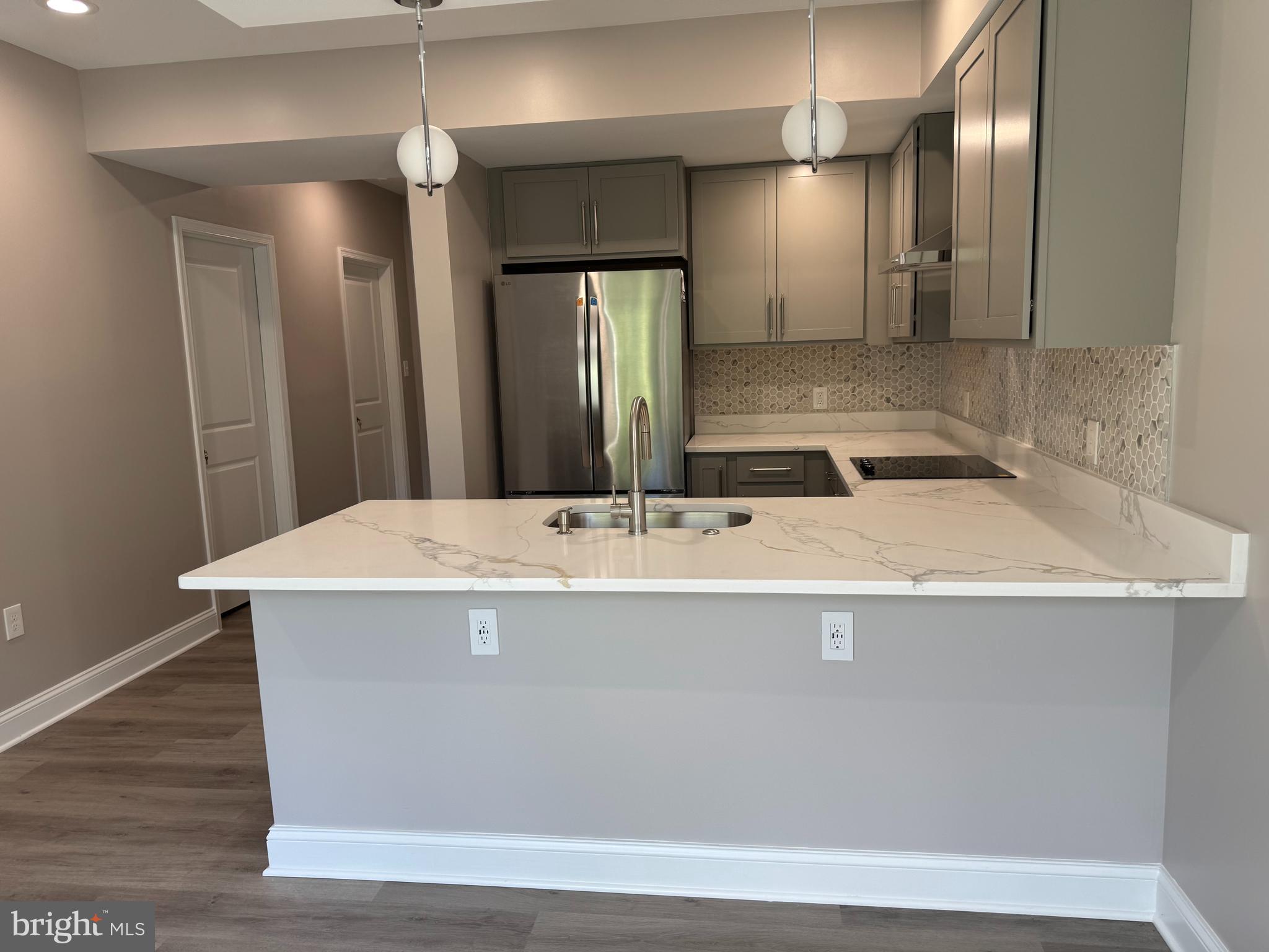 WHISPERING PINES - Residential Lease