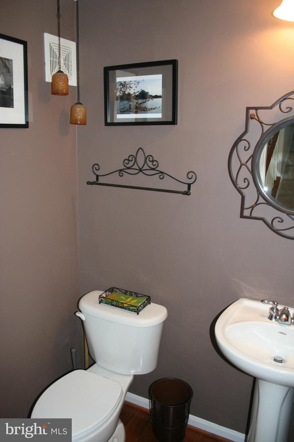 STONE SPRINGS CONDOMINIUMS - Residential Lease