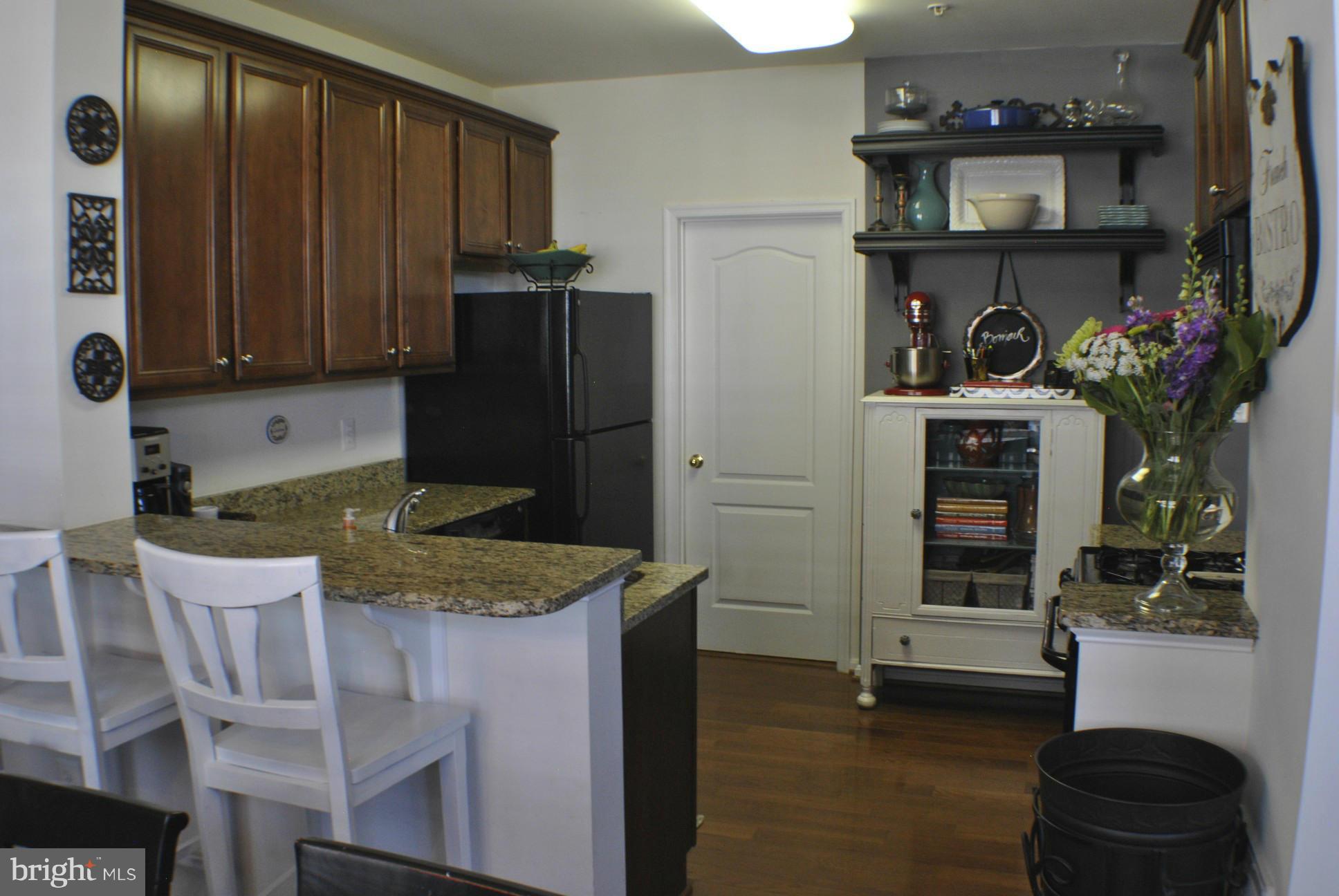 STONE SPRINGS CONDOMINIUMS - Residential Lease