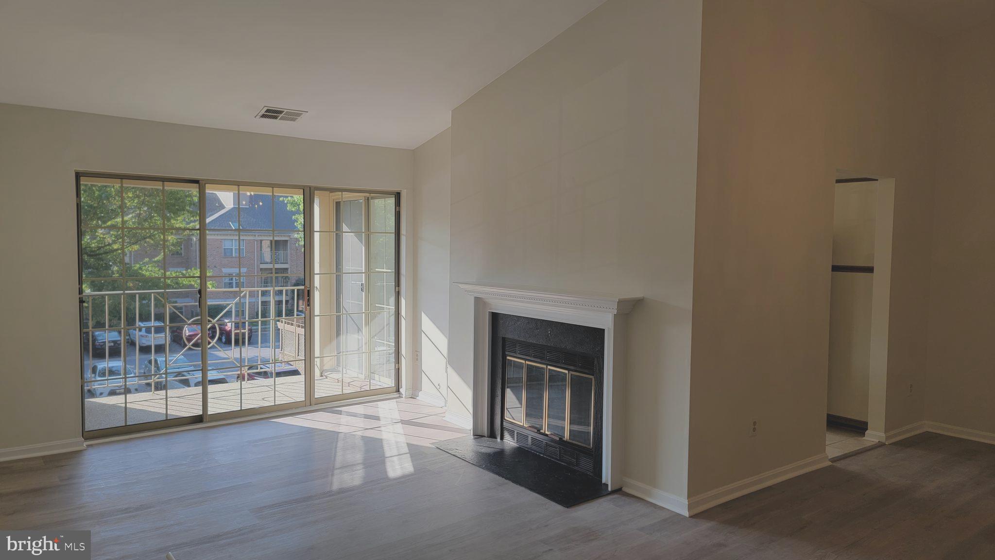 LOVETON FARMS - Residential