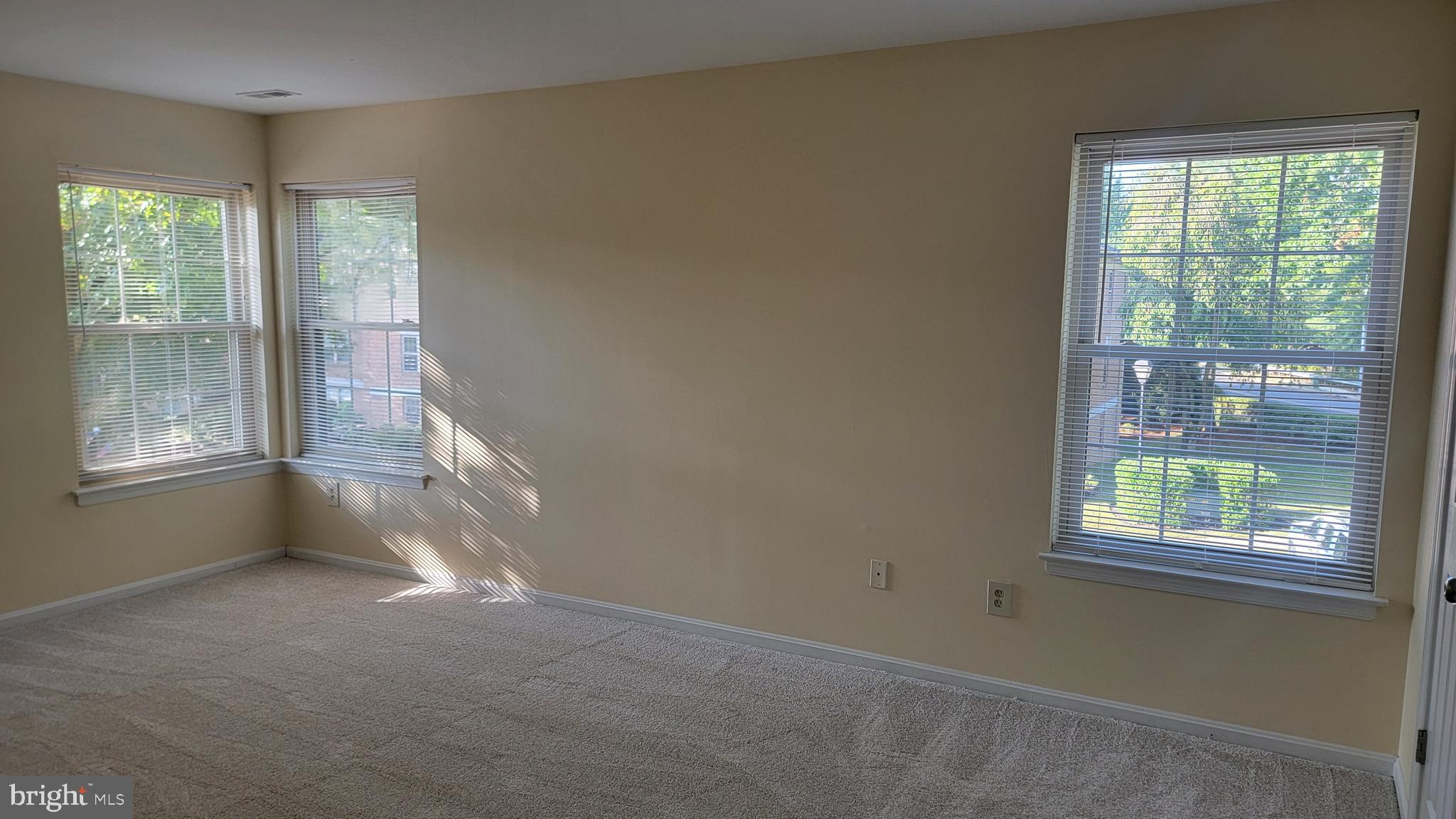 LOVETON FARMS - Residential