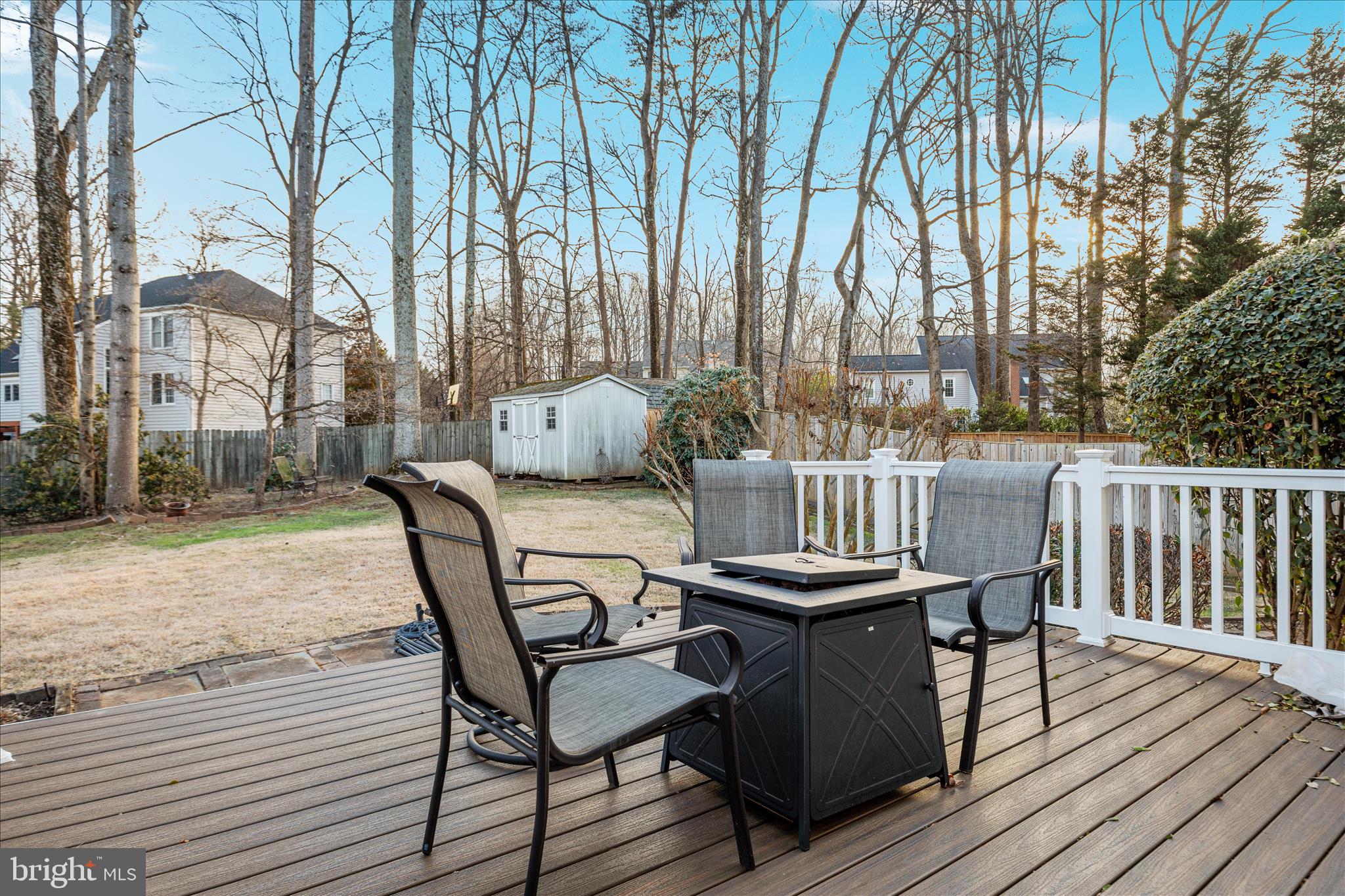 ROCKPOINTE - Residential