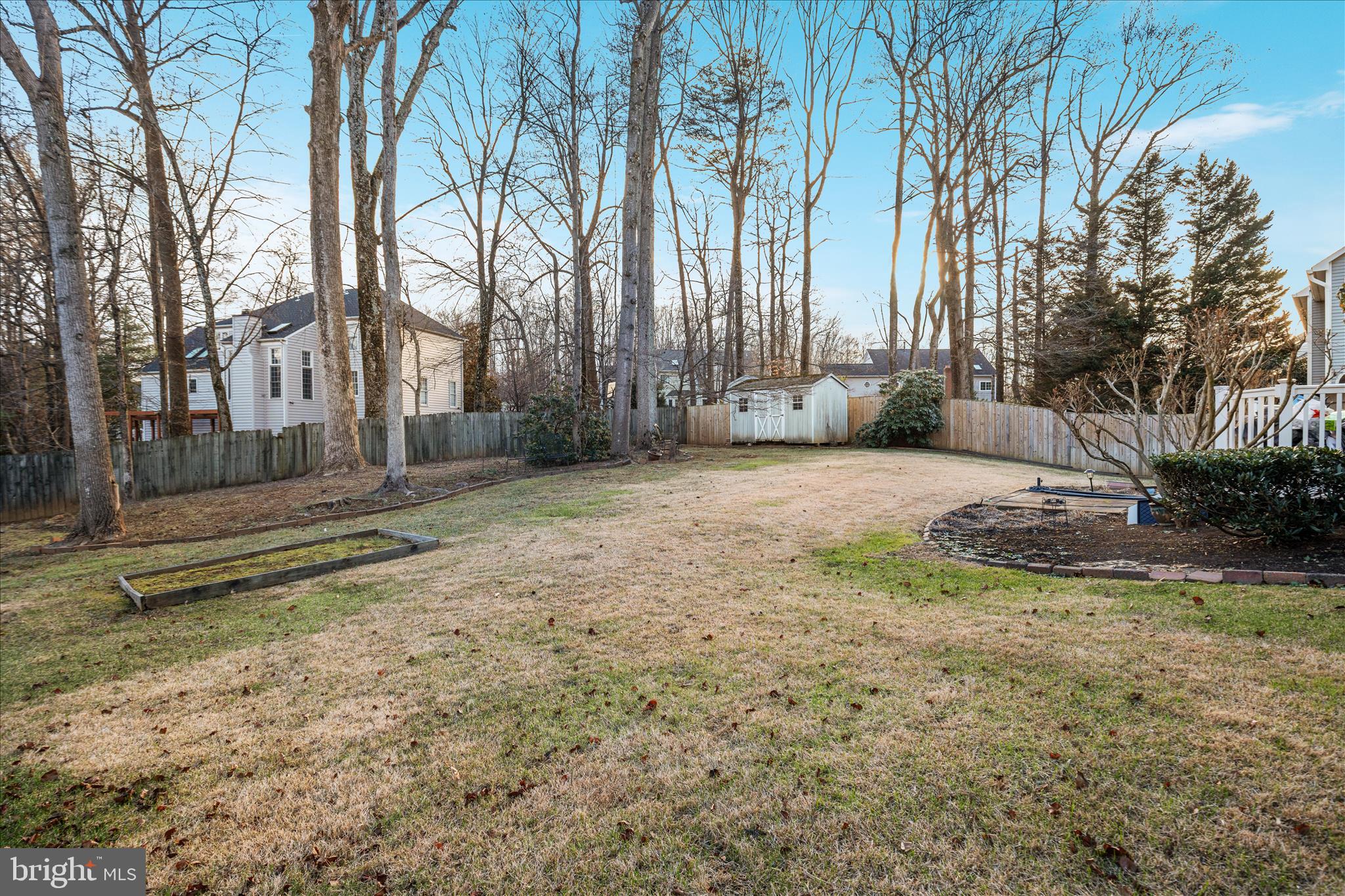 ROCKPOINTE - Residential