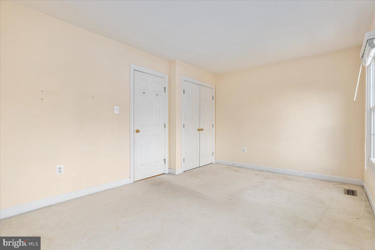 ROCKPOINTE - Residential