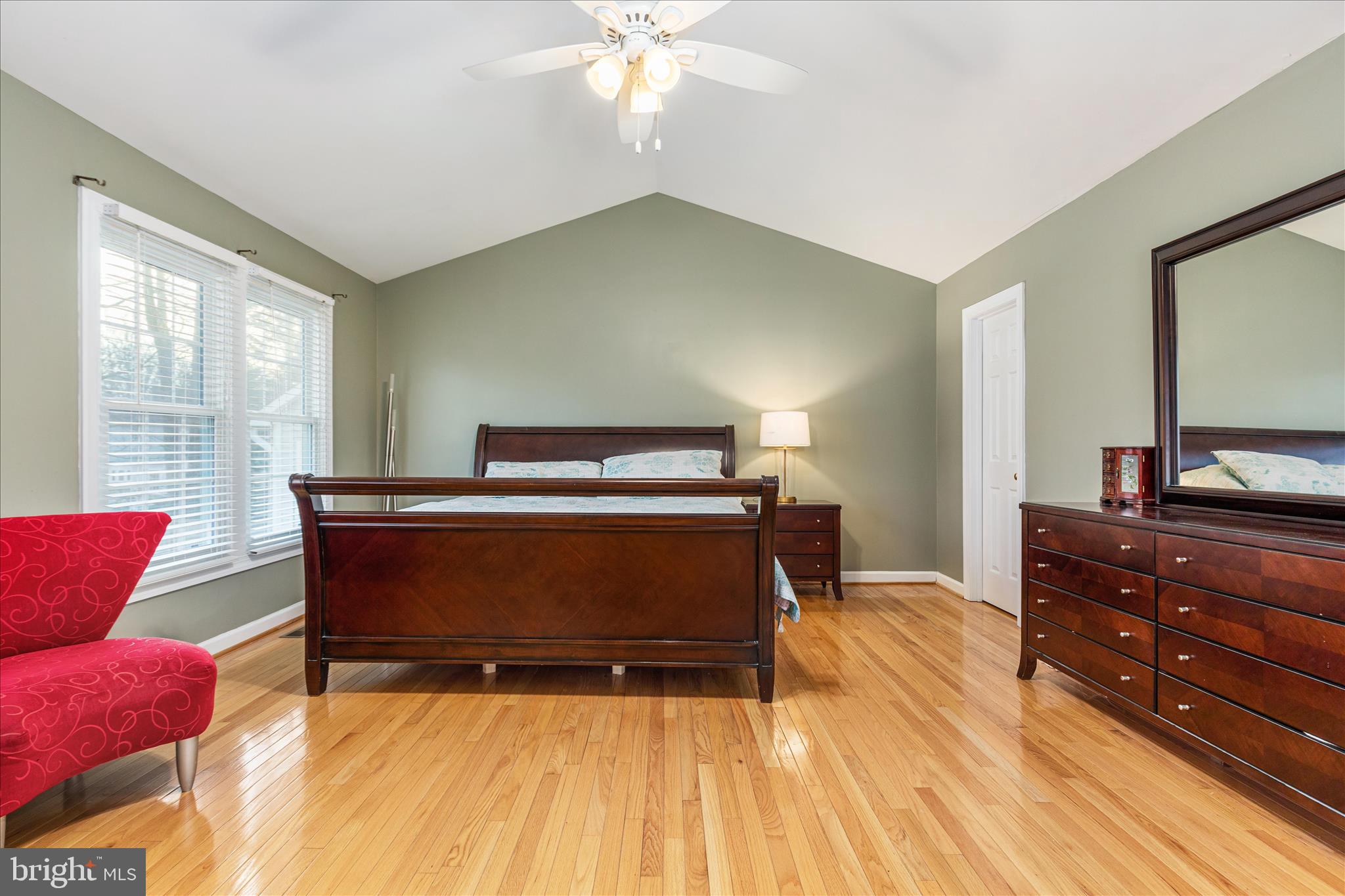 ROCKPOINTE - Residential