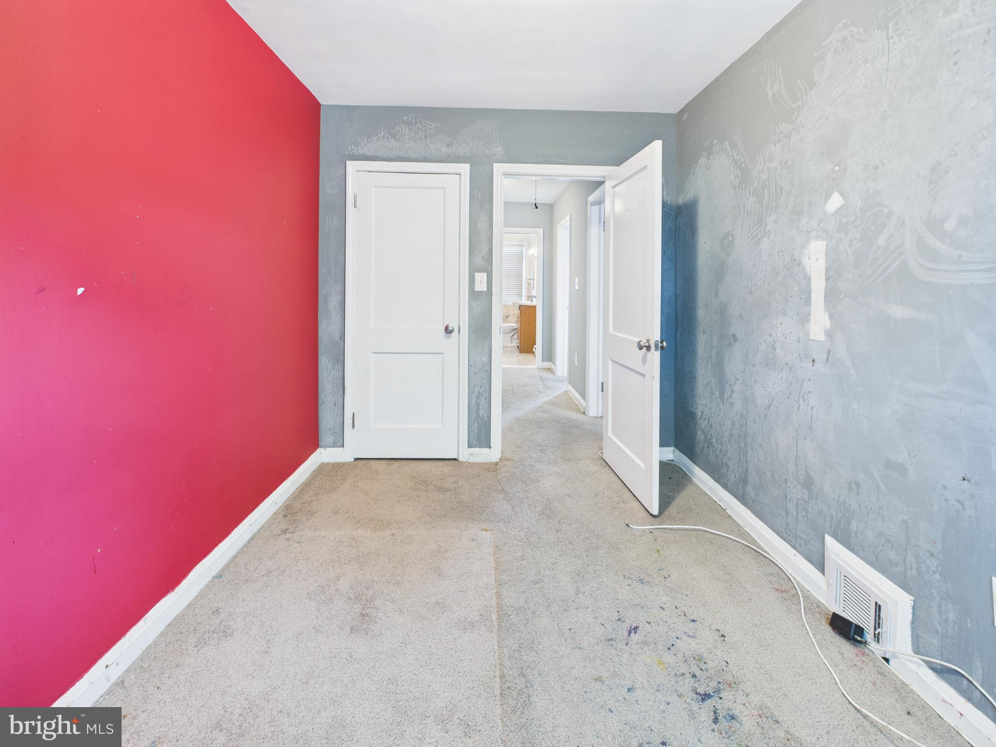 IDLEWOOD - Residential