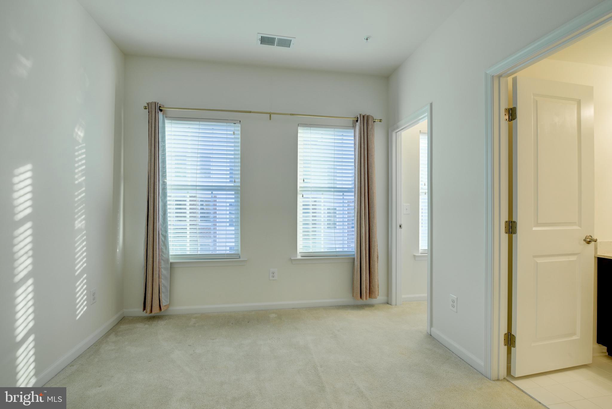 CRESCENT PLACE - Residential Lease