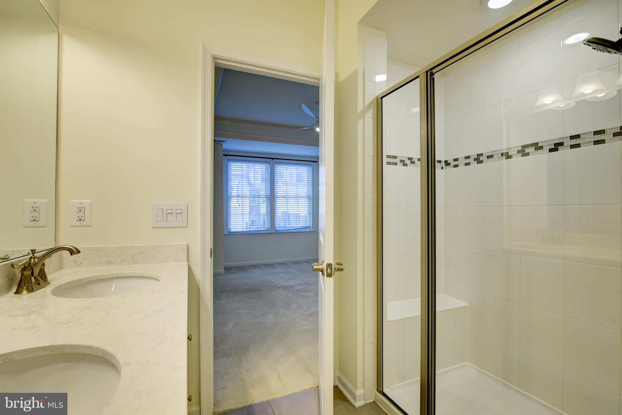 CRESCENT PLACE - Residential Lease