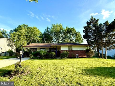 Homes For Sale - 316 Juniper Drive<br/> CHERRY HILL, NJ 08003