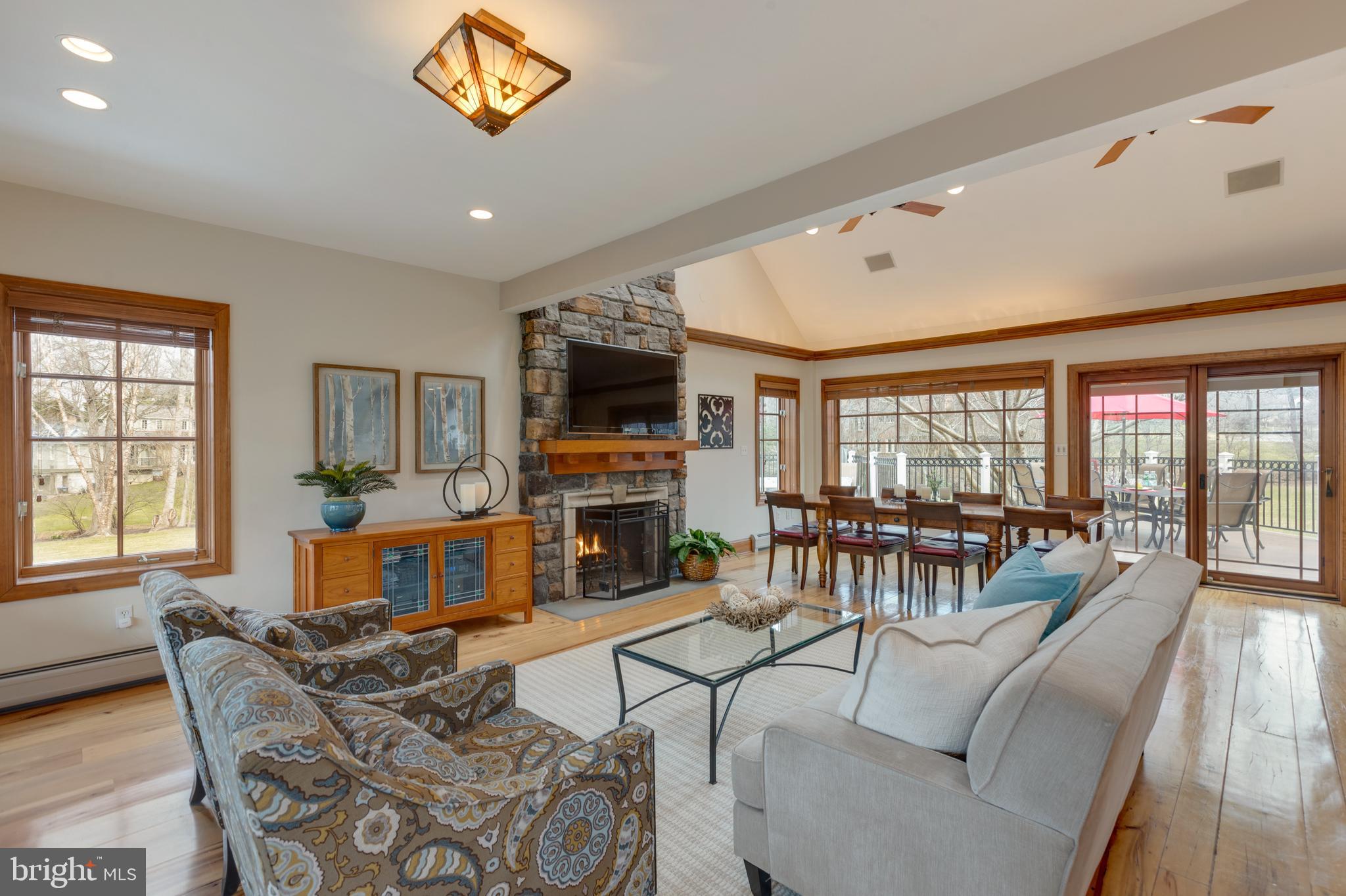 SPRING HILL - Residential Lease