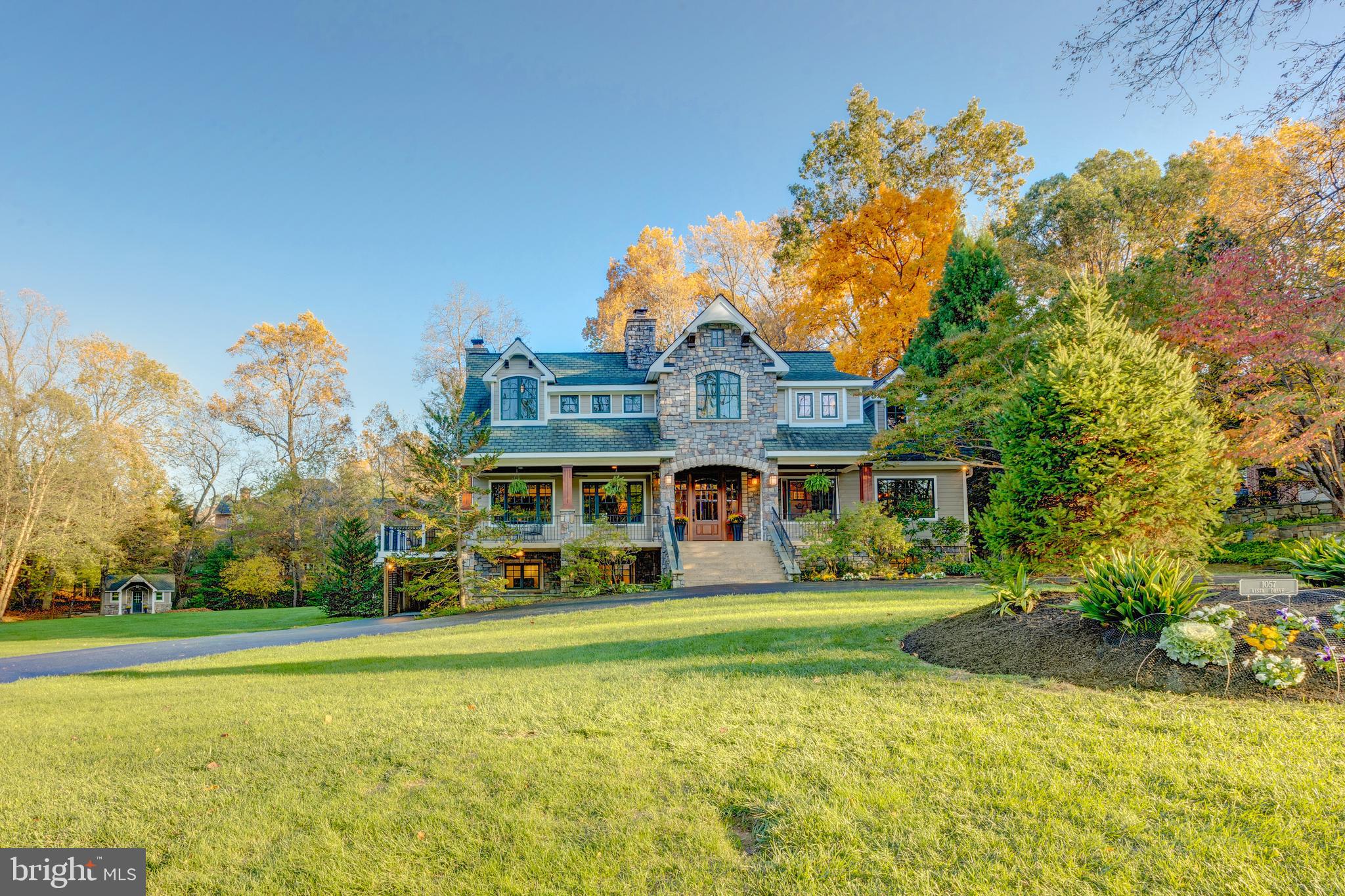 SPRING HILL - Residential Lease