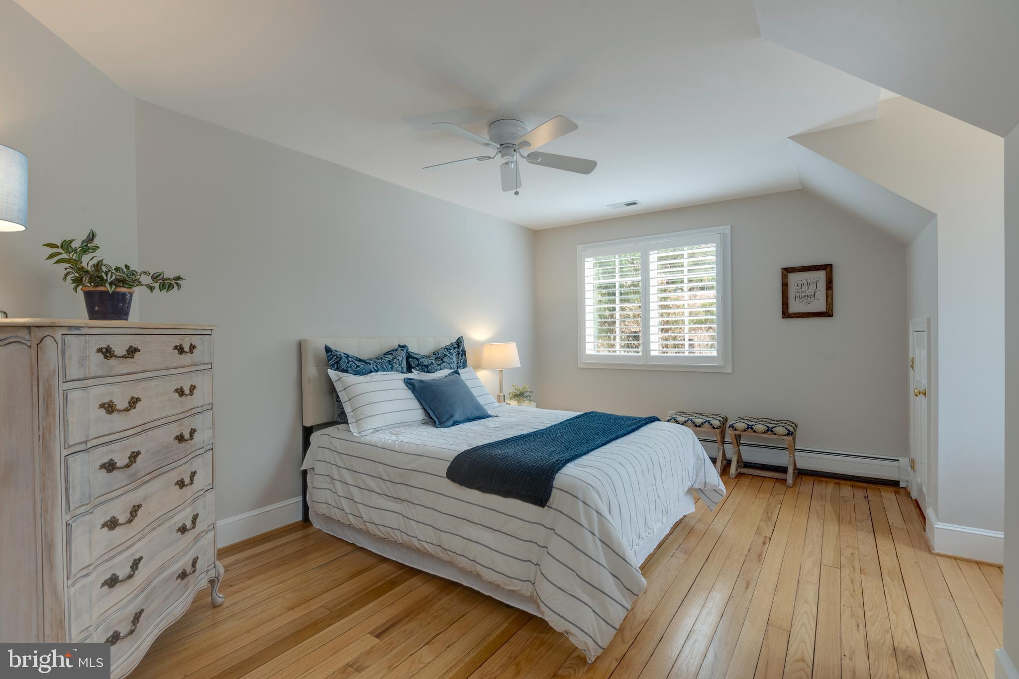 SPRING HILL - Residential Lease