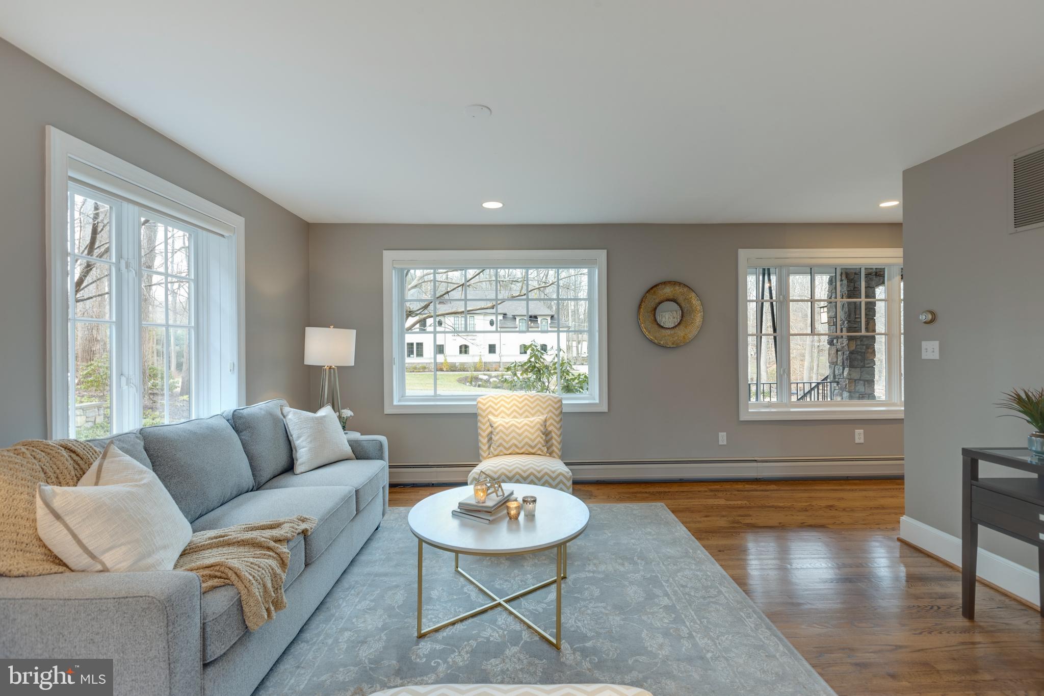 SPRING HILL - Residential Lease