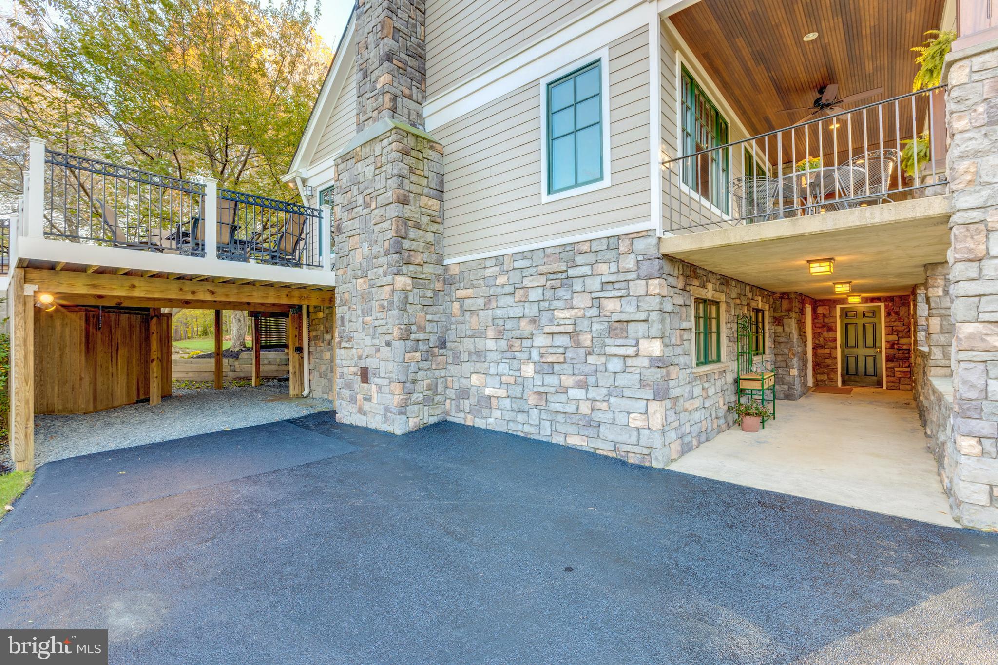 SPRING HILL - Residential Lease