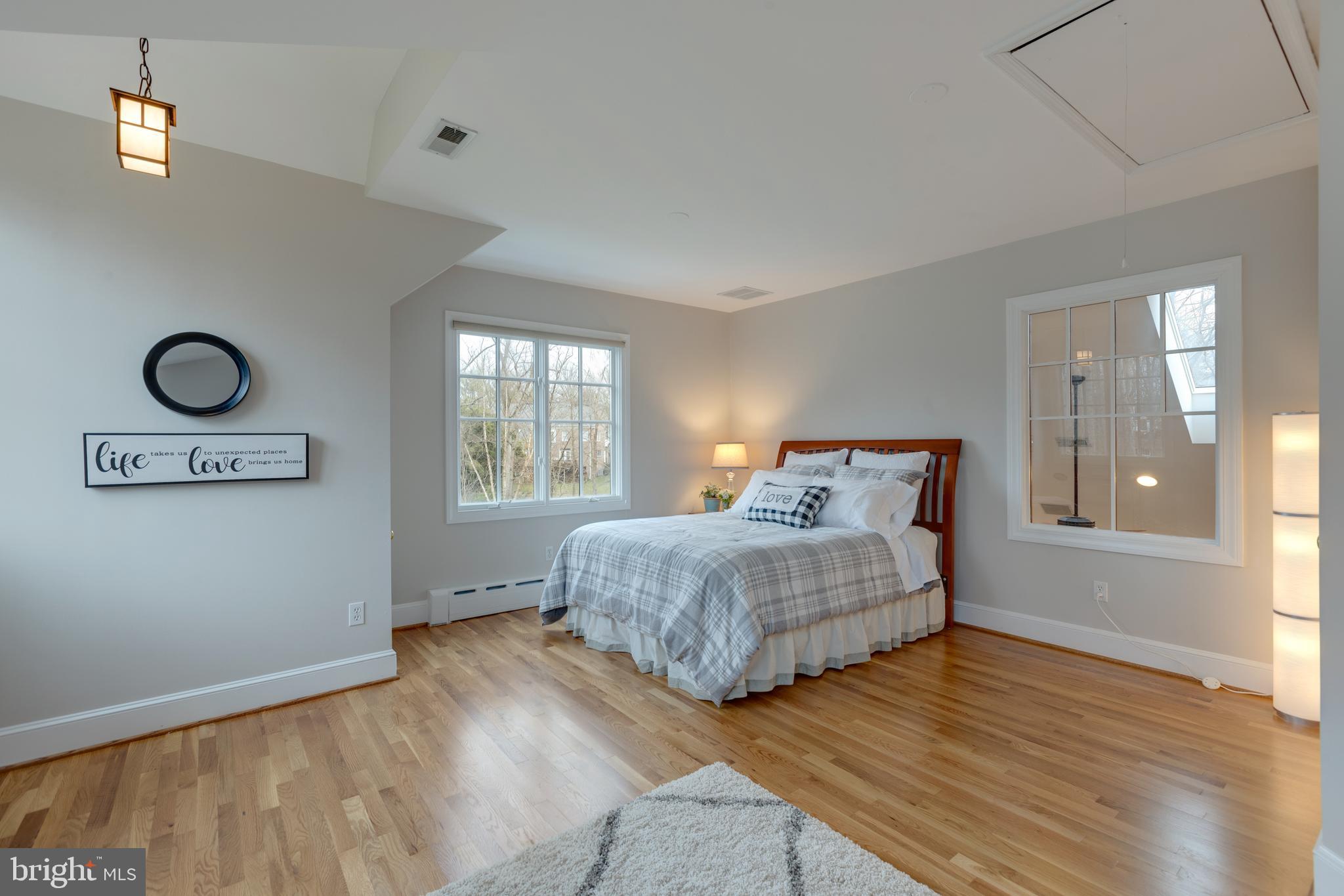 SPRING HILL - Residential Lease