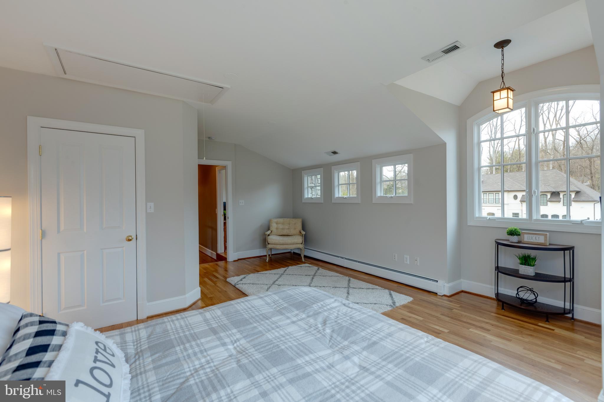 SPRING HILL - Residential Lease