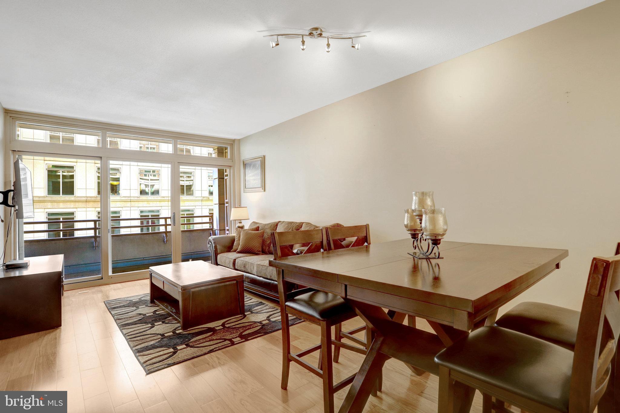 RESIDENCES AT LIBERTY CENTER - Residential