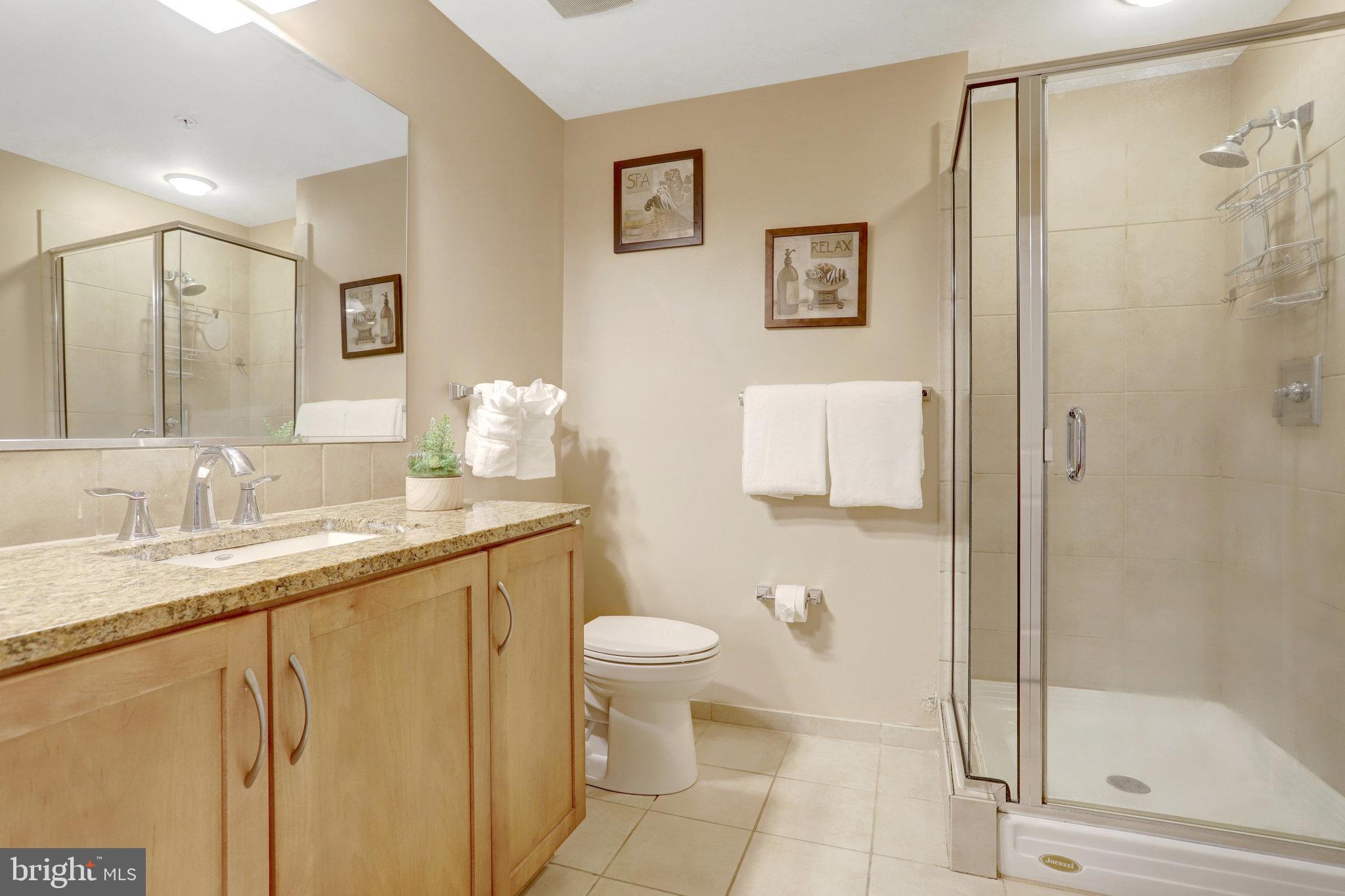 RESIDENCES AT LIBERTY CENTER - Residential