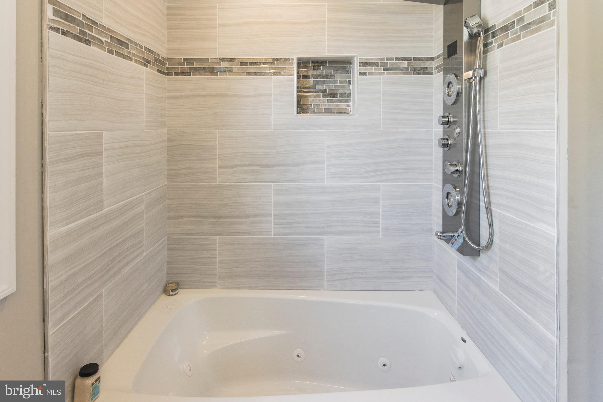 NEW NORTHWOOD - Residential