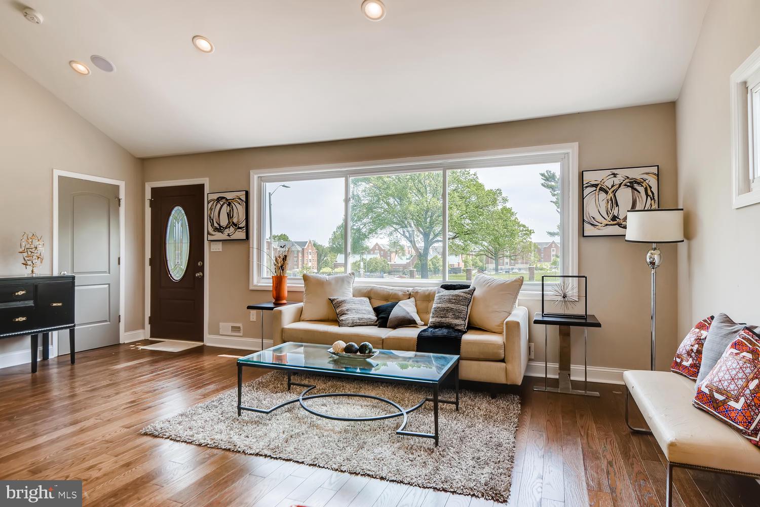 NEW NORTHWOOD - Residential