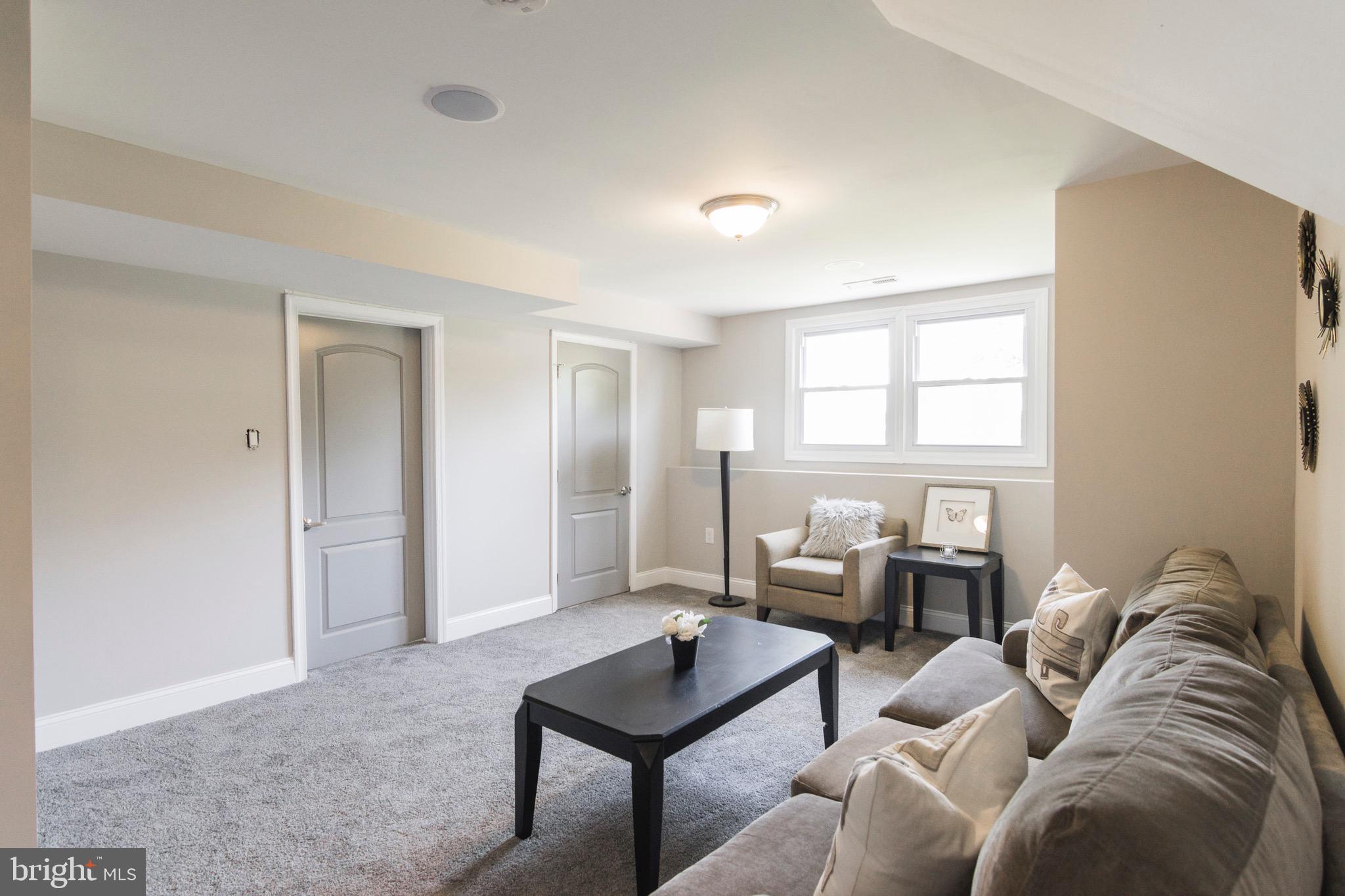 NEW NORTHWOOD - Residential