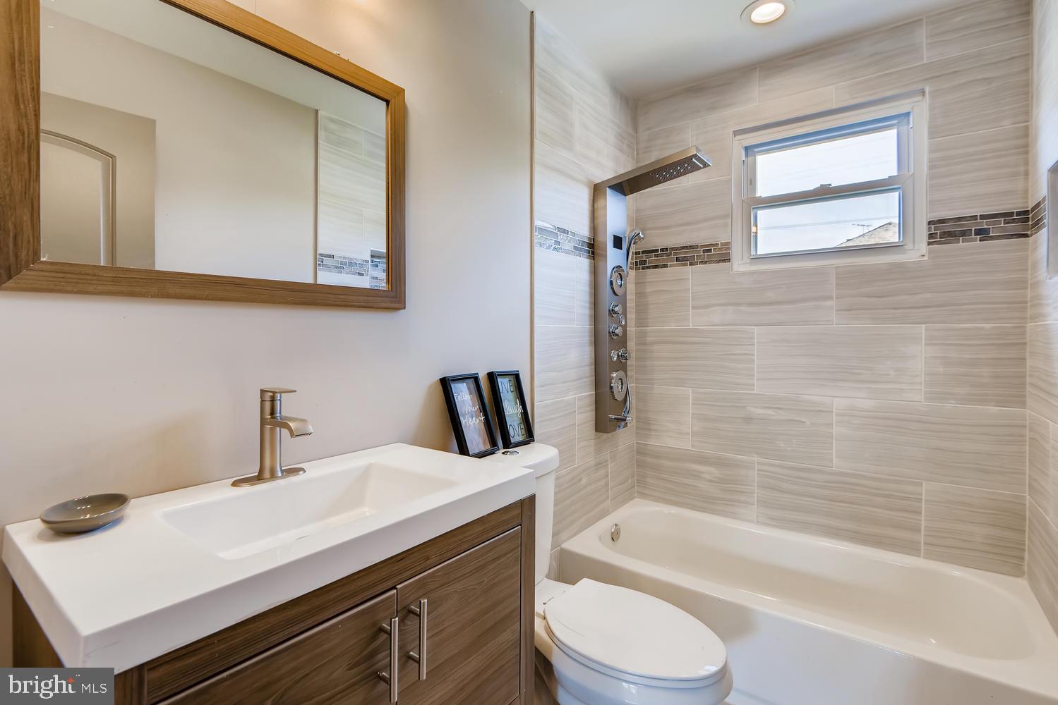 NEW NORTHWOOD - Residential