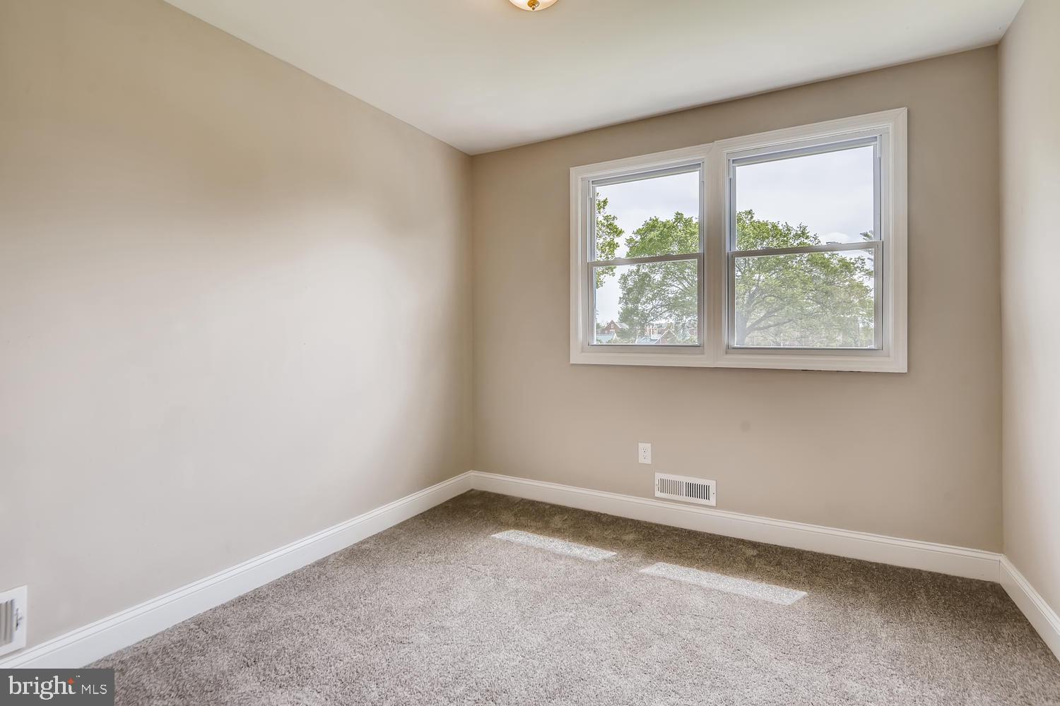 NEW NORTHWOOD - Residential