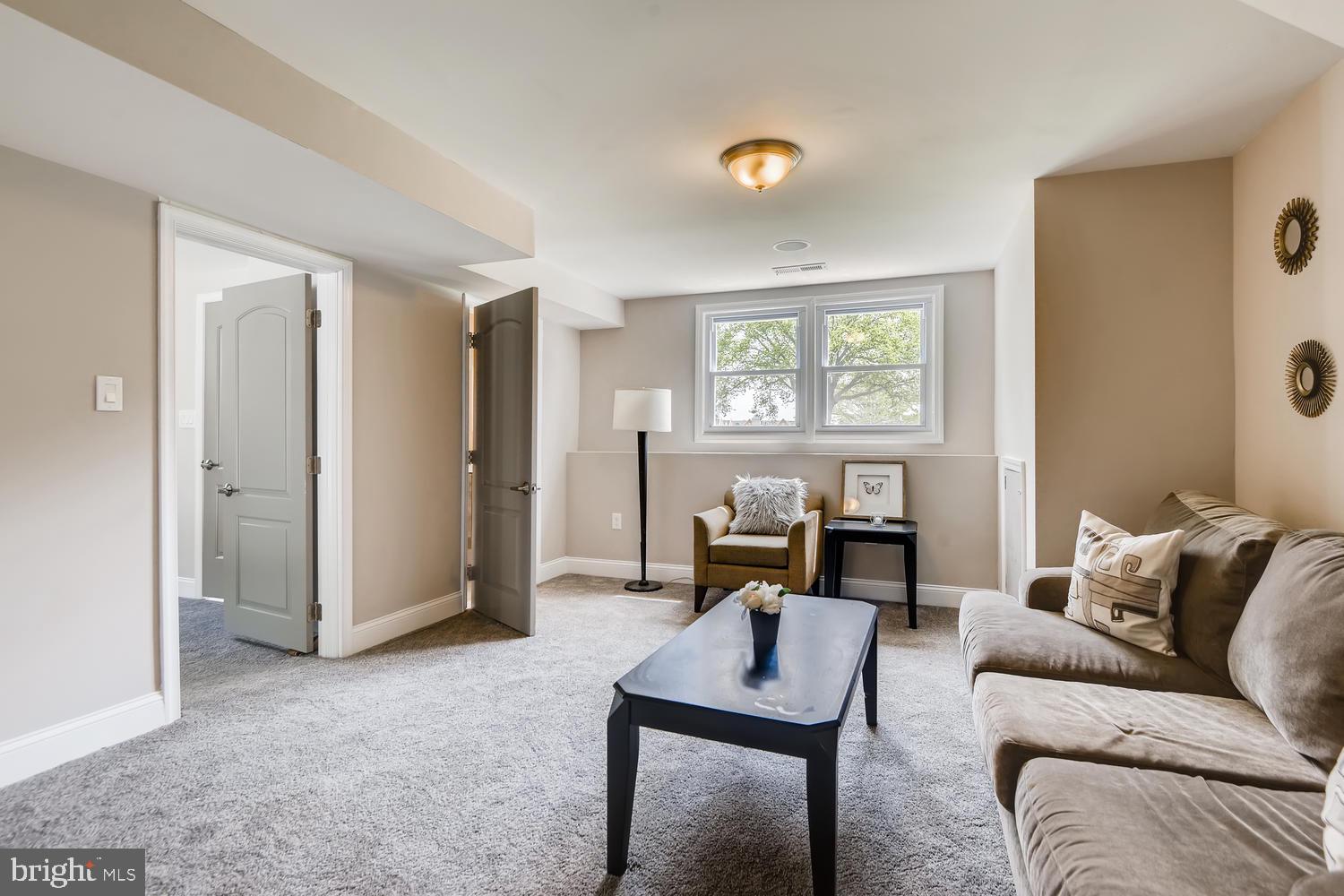 NEW NORTHWOOD - Residential