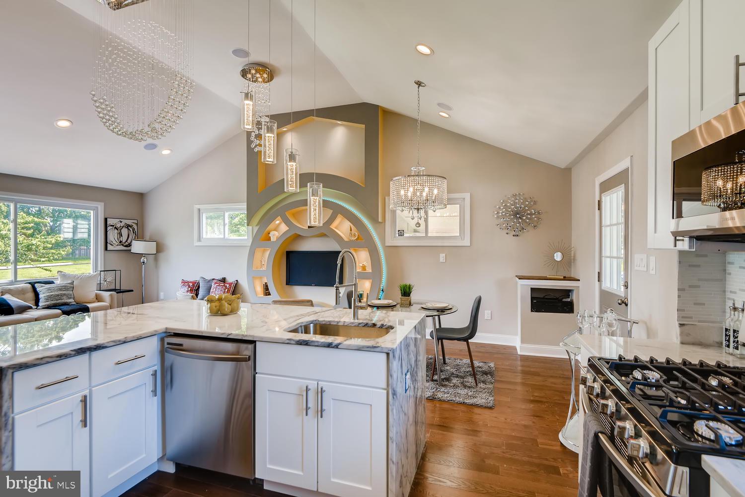 NEW NORTHWOOD - Residential