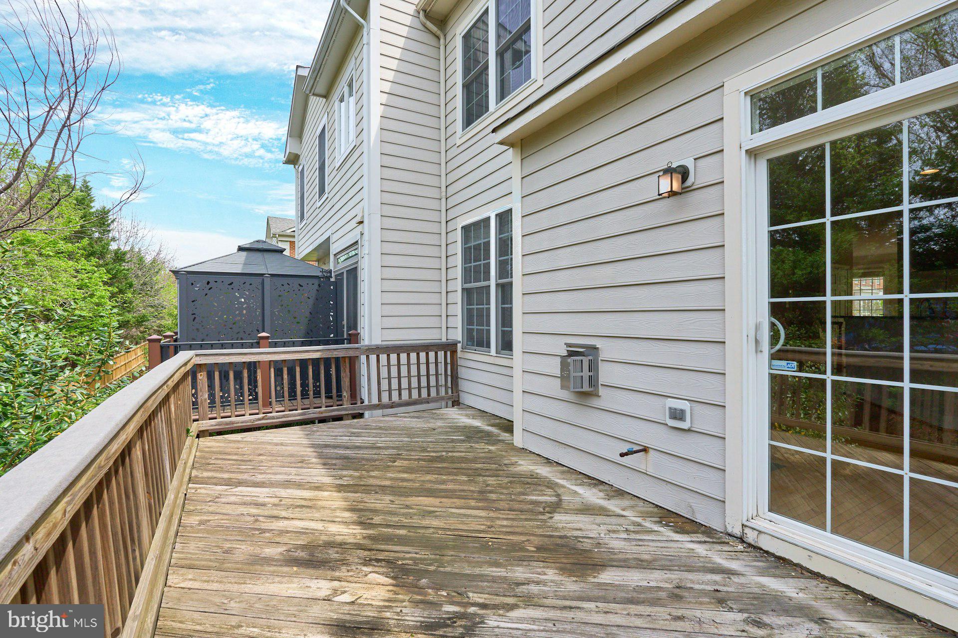 VILLAGE AT HERNDON MILLS - Residential