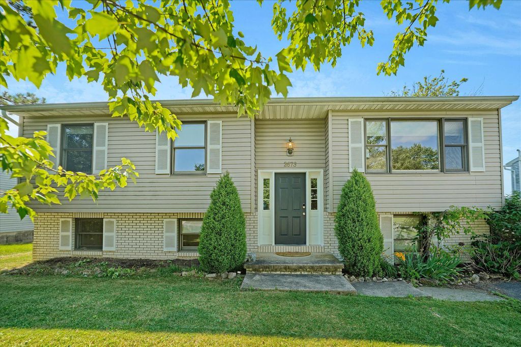 Photo of 2673 Penbrook Lane, STATE COLLEGE, PA 16801 (MLS # PACE2519600)
