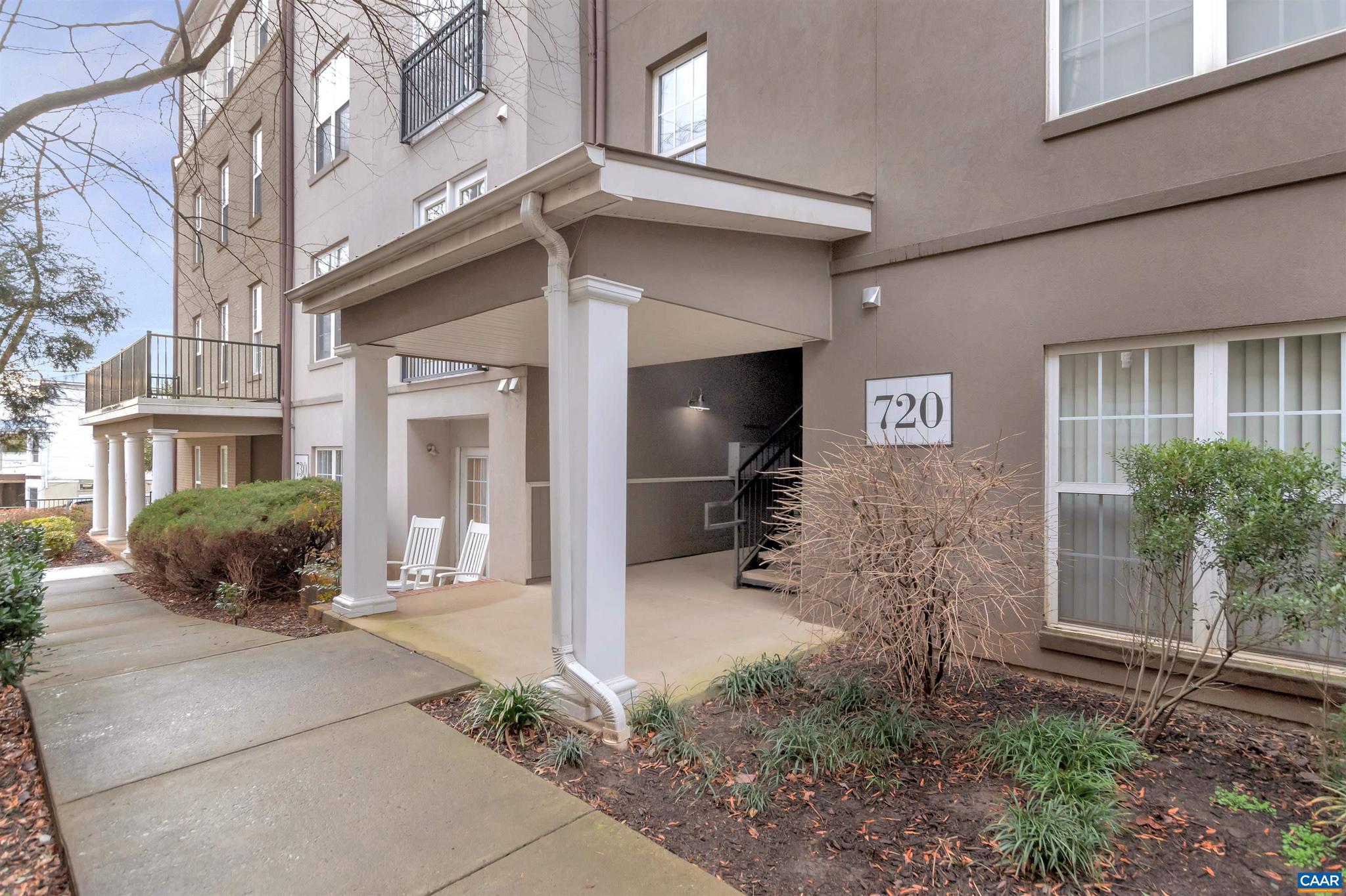 720 WALKER SQ 3D