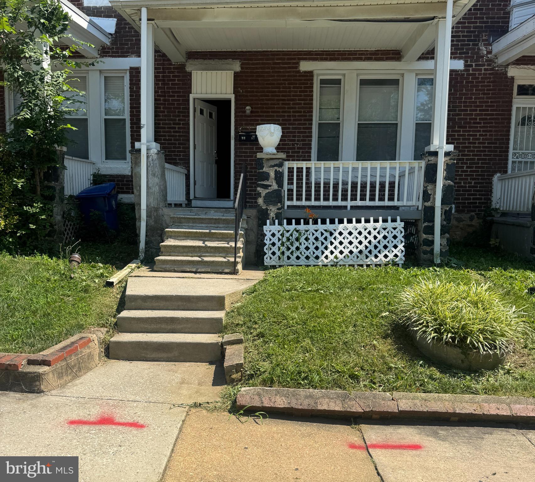 3907 FAIRVIEW AVENUE