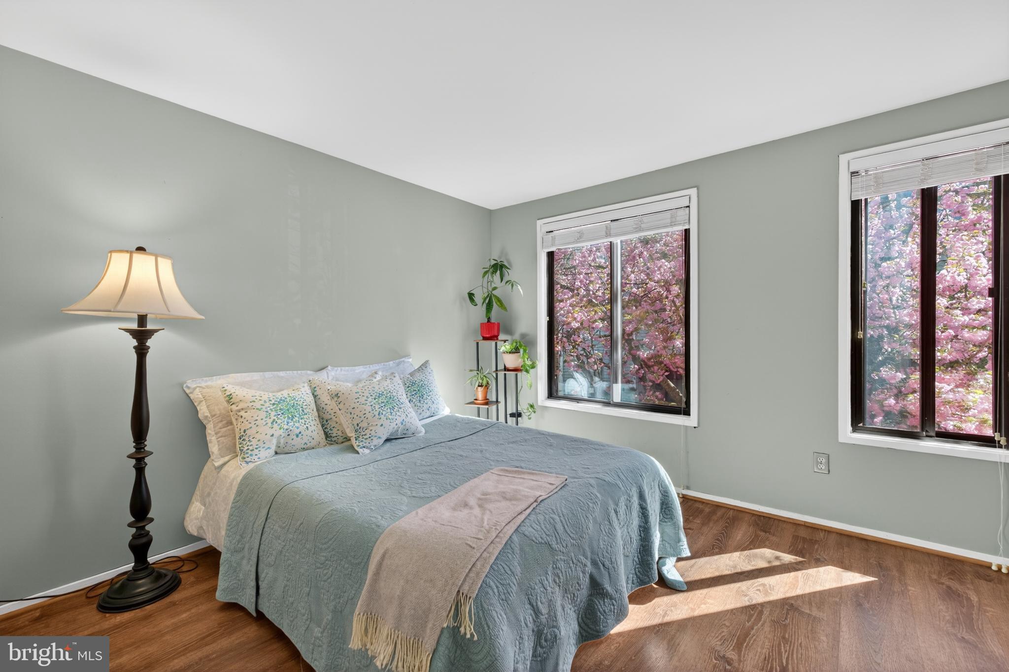 THOMAS CHOICE WEST - Residential